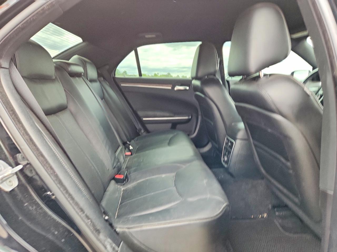 2013 Chrysler 300c Varvatos Black vin: 2C3CCADT1DH621722