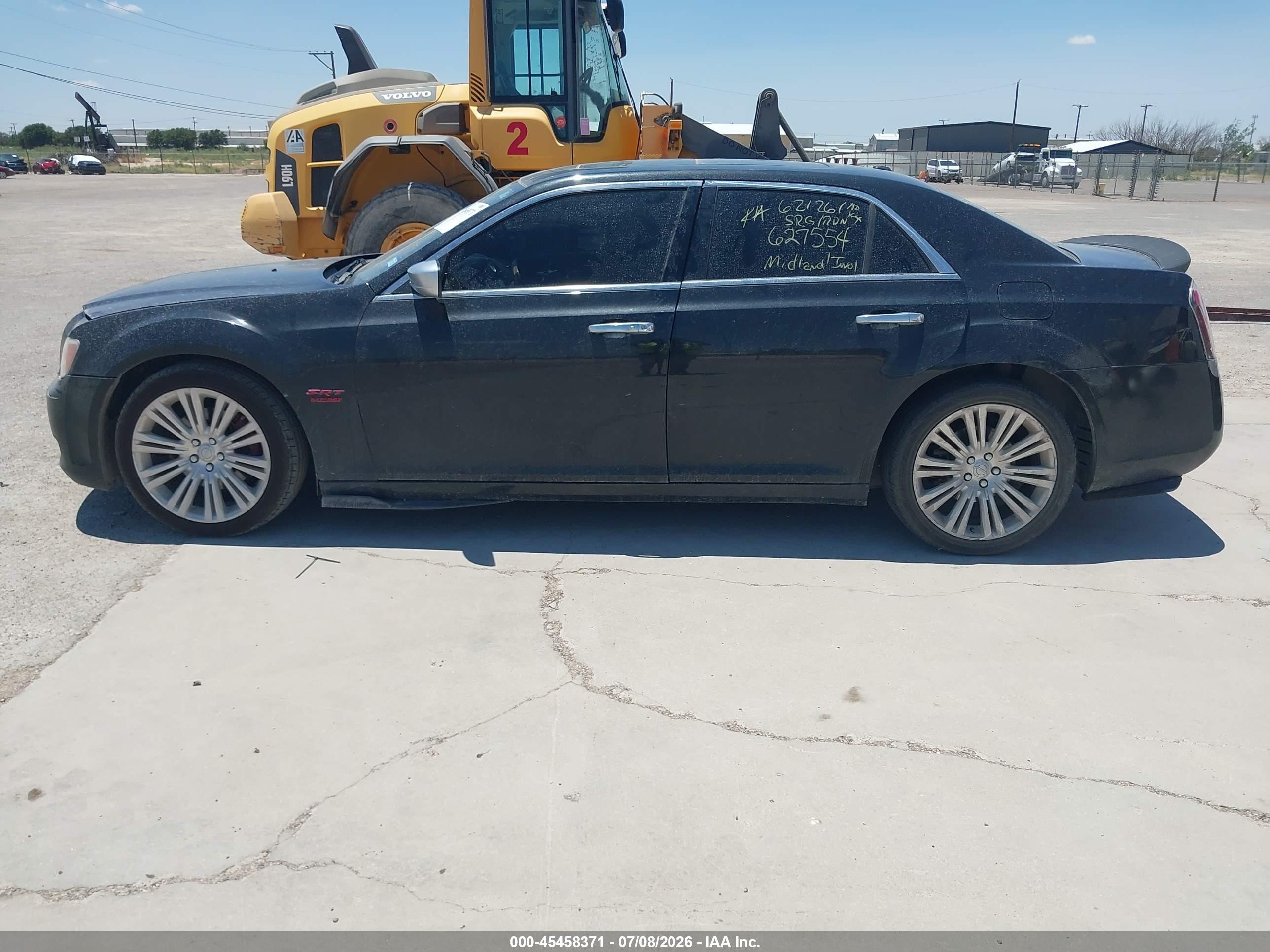 2013 Chrysler 300c John Varvatos Luxury Edition Черный vin: 2C3CCADT3DH627554