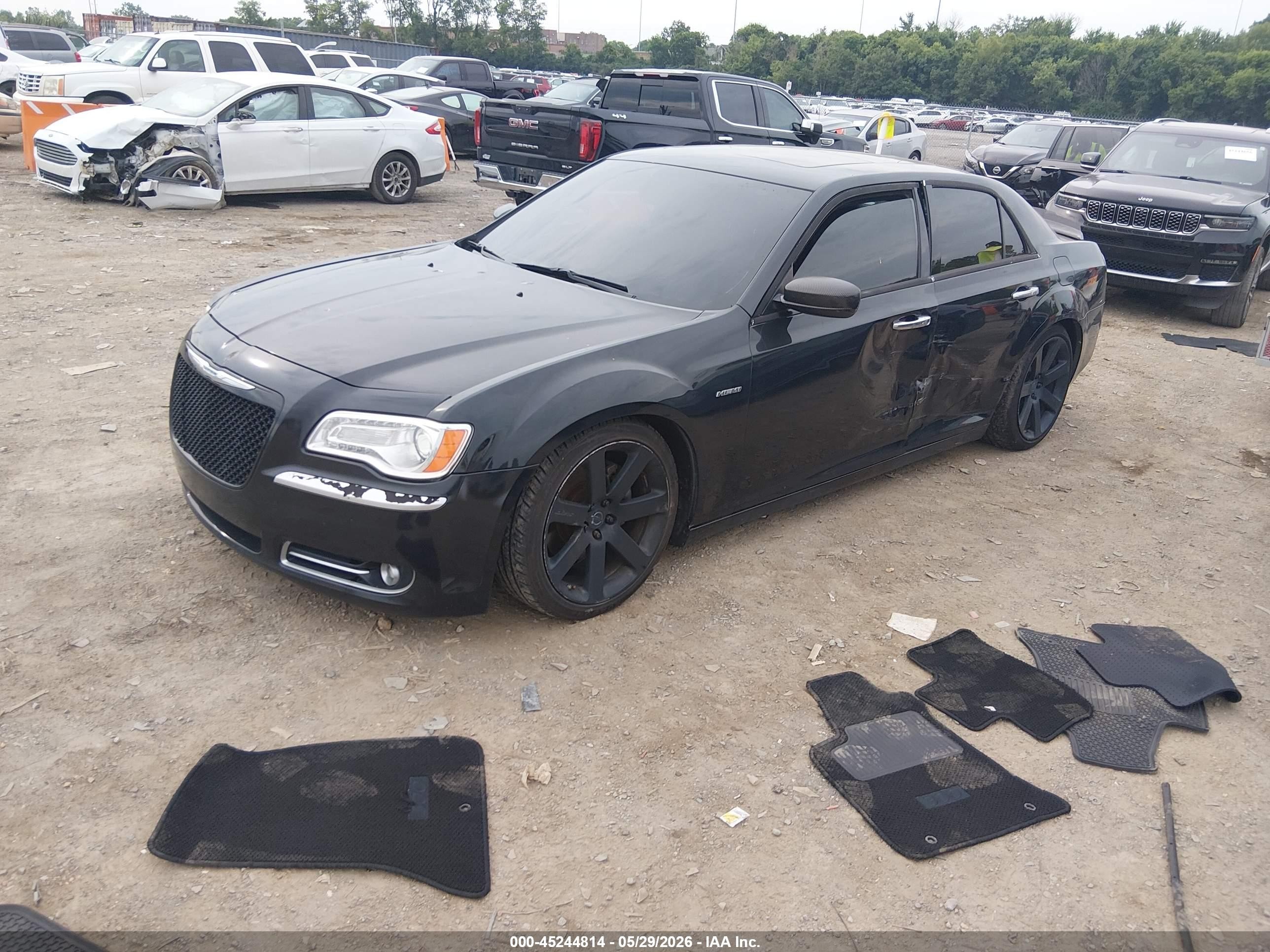 2014 Chrysler 300c John Varvatos Luxury Edition Black vin: 2C3CCADT5EH207389