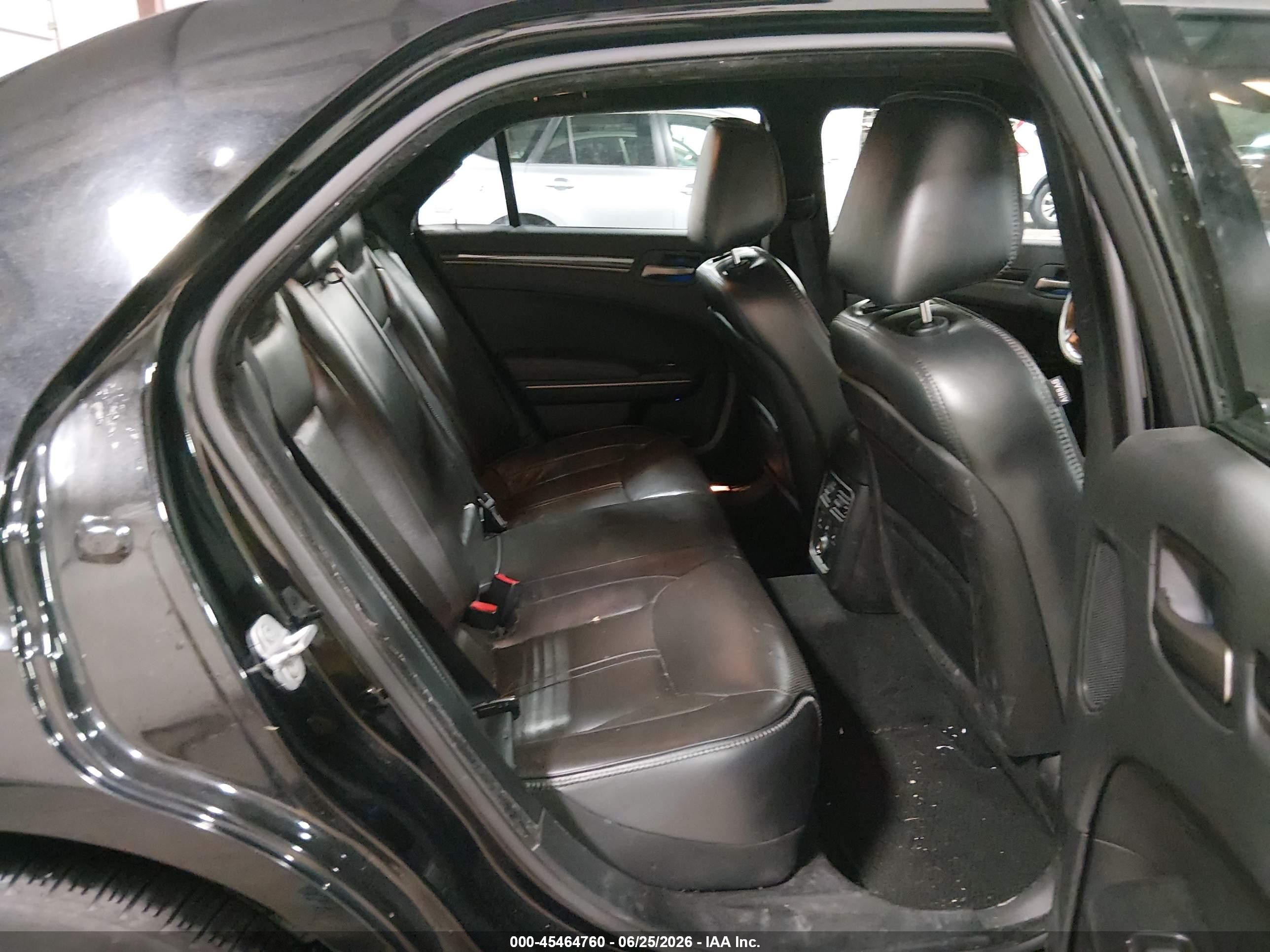 2013 Chrysler 300c John Varvatos Limited Edition Black vin: 2C3CCADT8DH686423