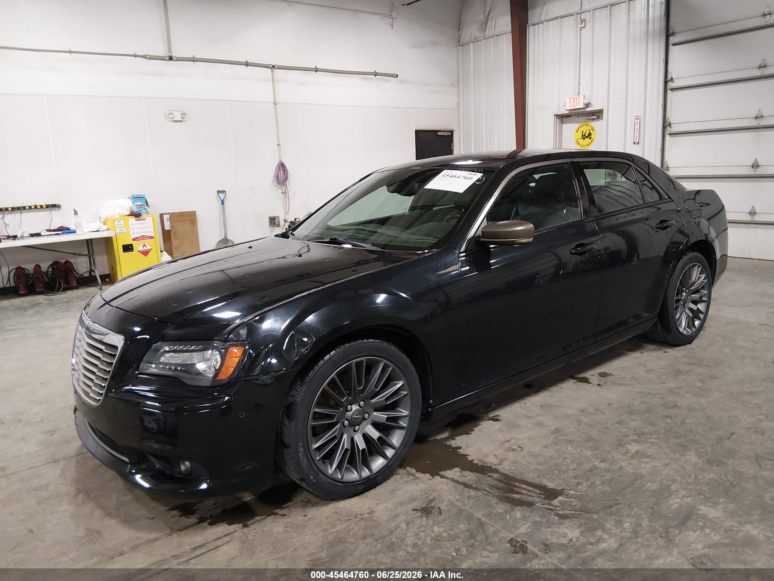 2013 Chrysler 300c John Varvatos Limited Edition Black vin: 2C3CCADT8DH686423