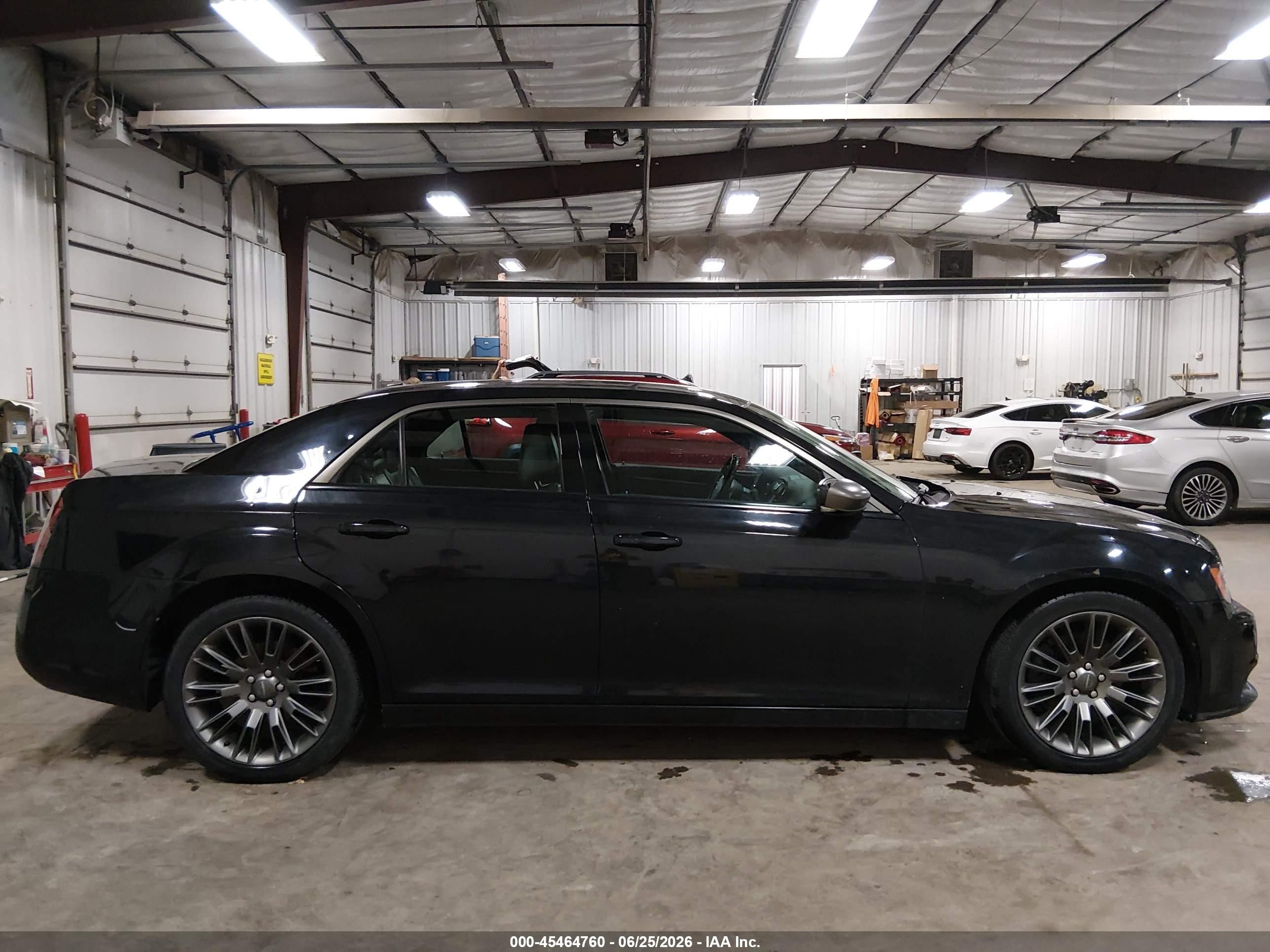2013 Chrysler 300c John Varvatos Limited Edition Black vin: 2C3CCADT8DH686423