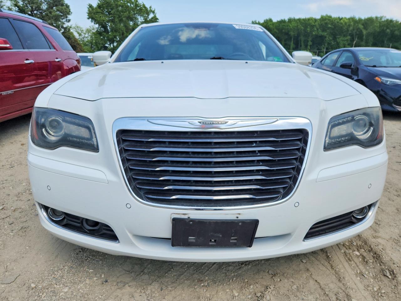 2012 Chrysler 300 S White vin: 2C3CCADTXCH232799
