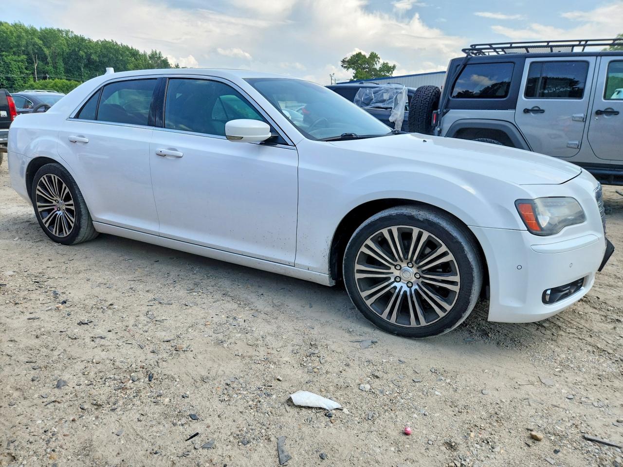 2012 Chrysler 300 S White vin: 2C3CCADTXCH232799