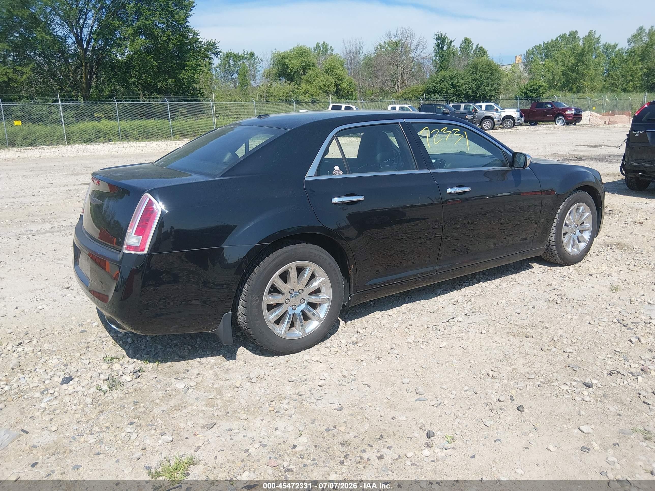 2013 Chrysler 300c   Black vin: 2C3CCAEG1DH504109
