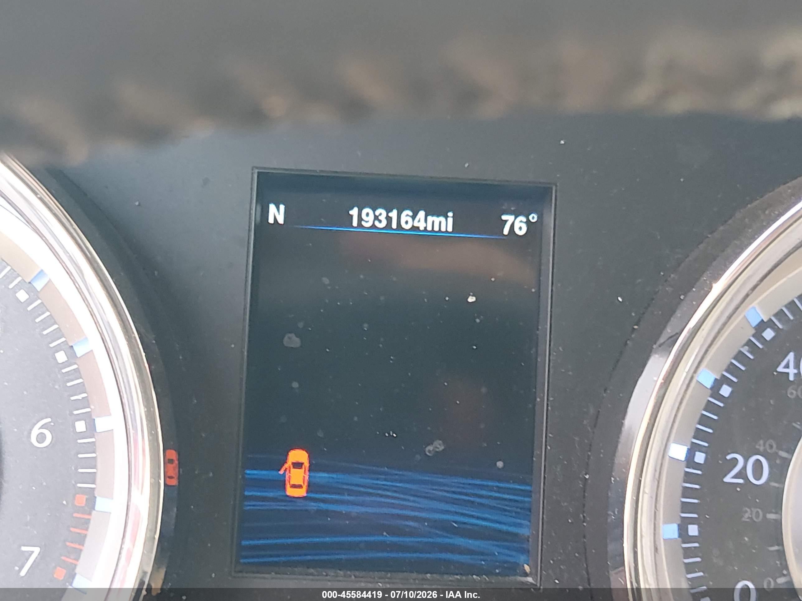 2014 Chrysler 300c   Белый vin: 2C3CCAEG1EH355153