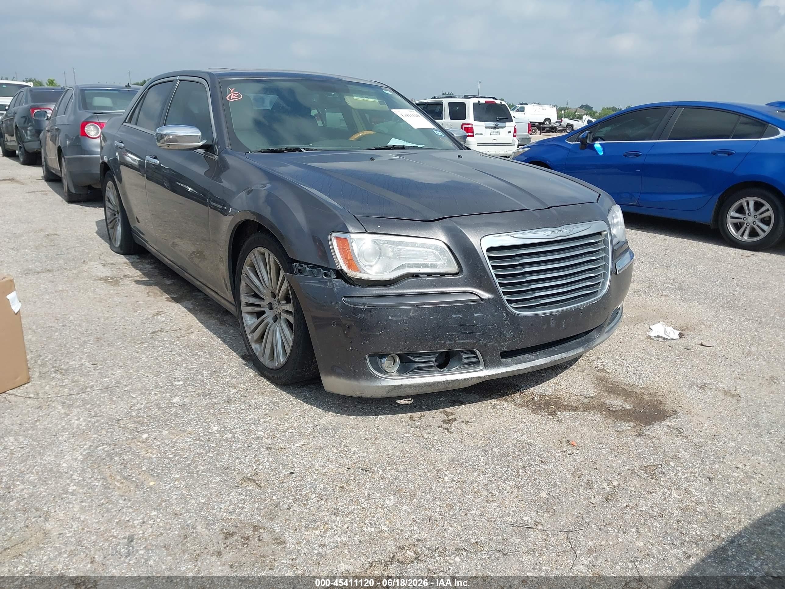 2014 Chrysler 300c   Gray vin: 2C3CCAEG1EH377556