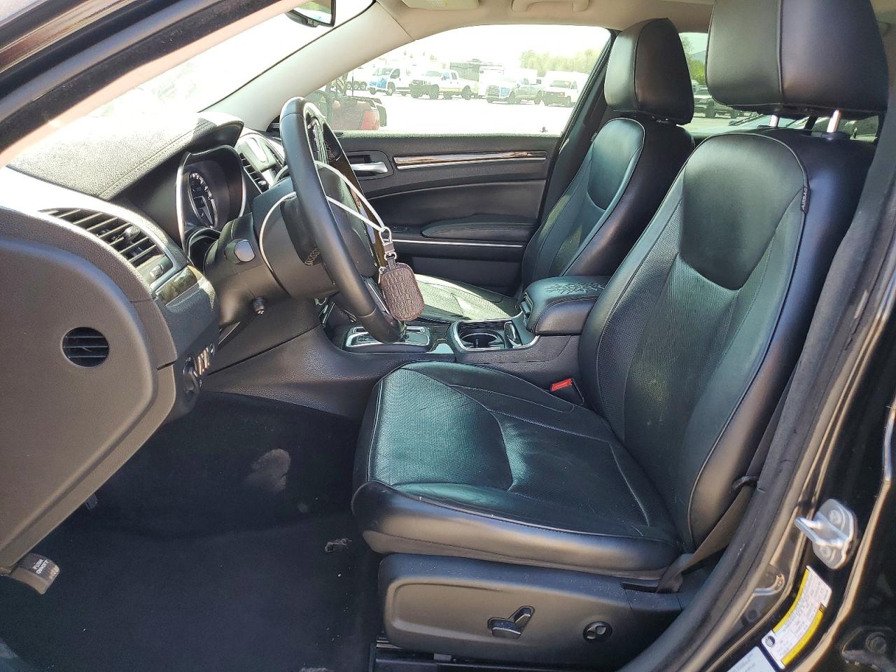 2015 Chrysler 300c Black vin: 2C3CCAEG1FH903749