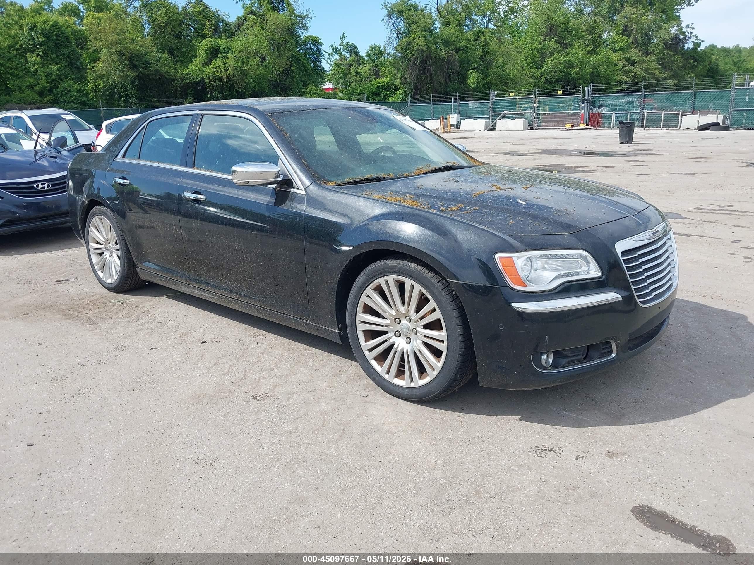 2014 Chrysler 300c   Black vin: 2C3CCAEG2EH120079