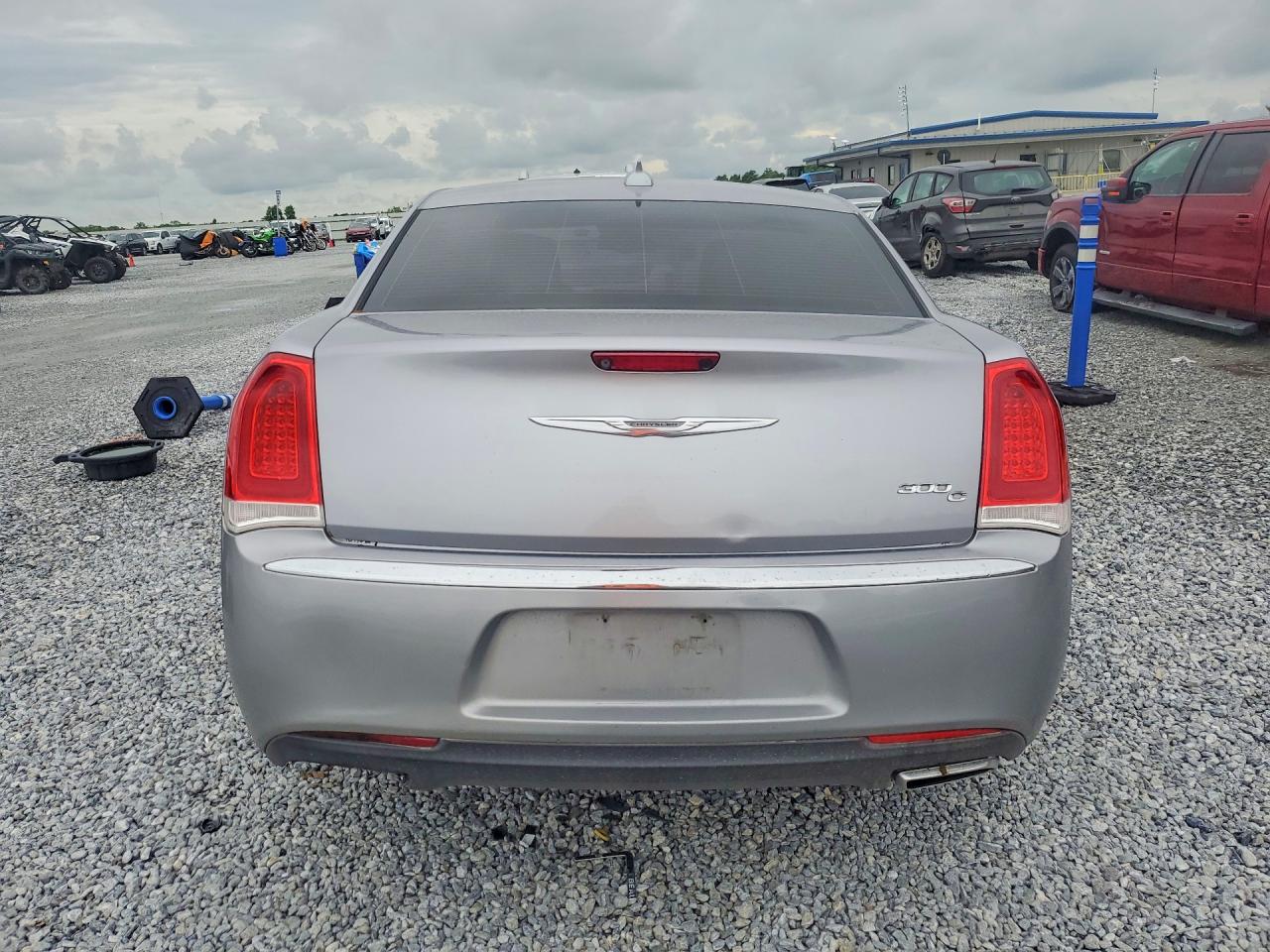 2016 Chrysler 300c Серебряный vin: 2C3CCAEG2GH286993