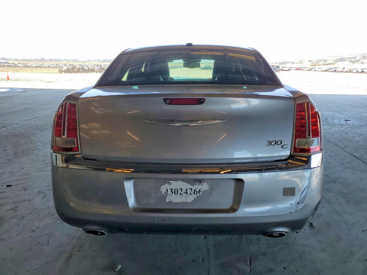 2014 Chrysler 300c Silver vin: 2C3CCAEG3EH378563