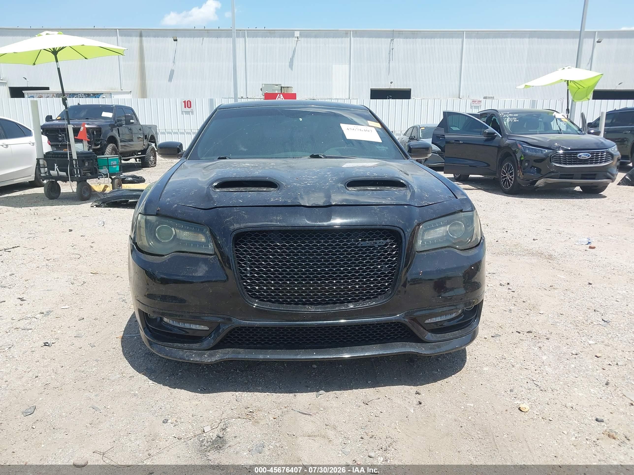 2014 Chrysler 300c   Black vin: 2C3CCAEG3EH380717