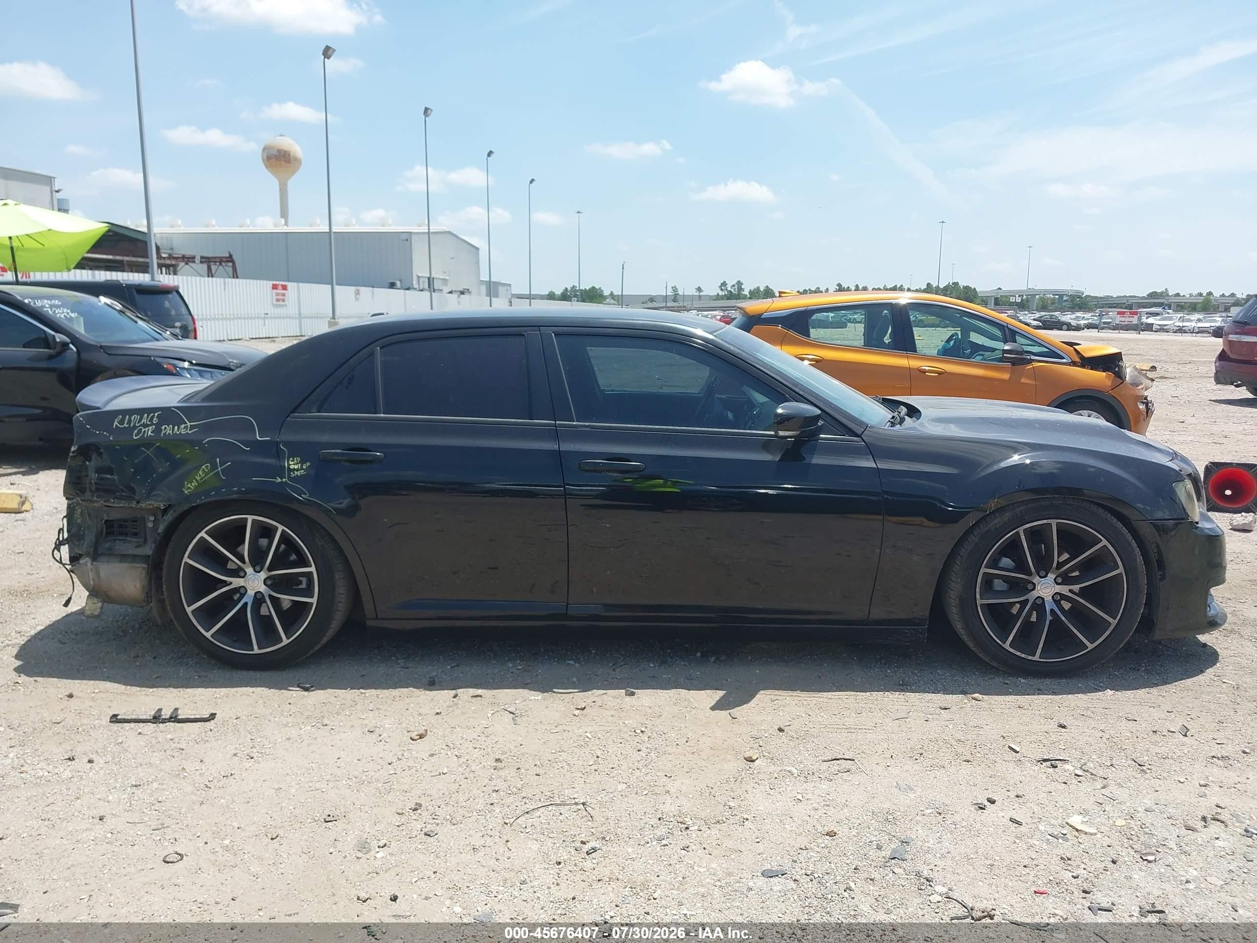 2014 Chrysler 300c   Black vin: 2C3CCAEG3EH380717