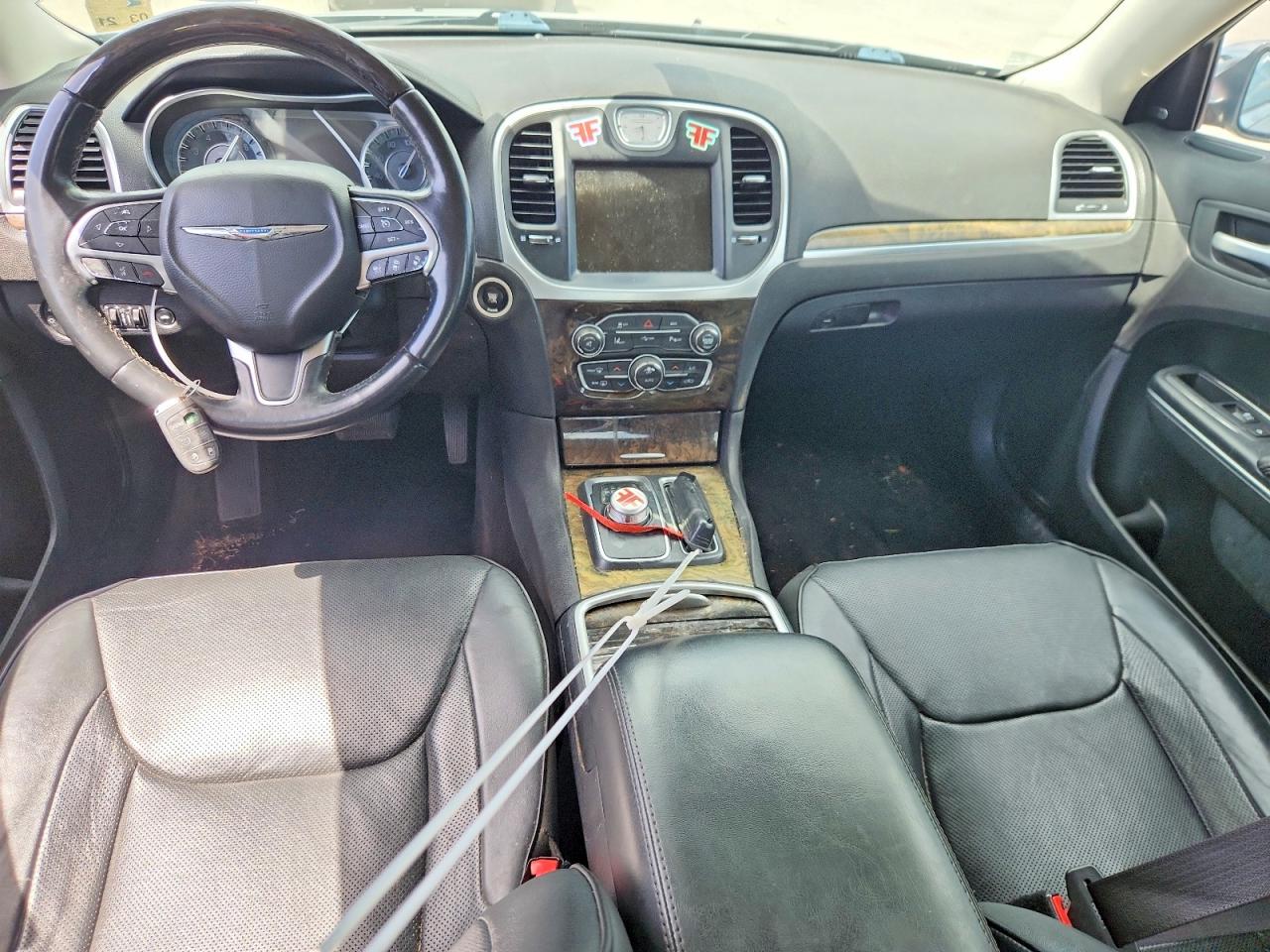 2015 Chrysler 300c Silver vin: 2C3CCAEG3FH882807