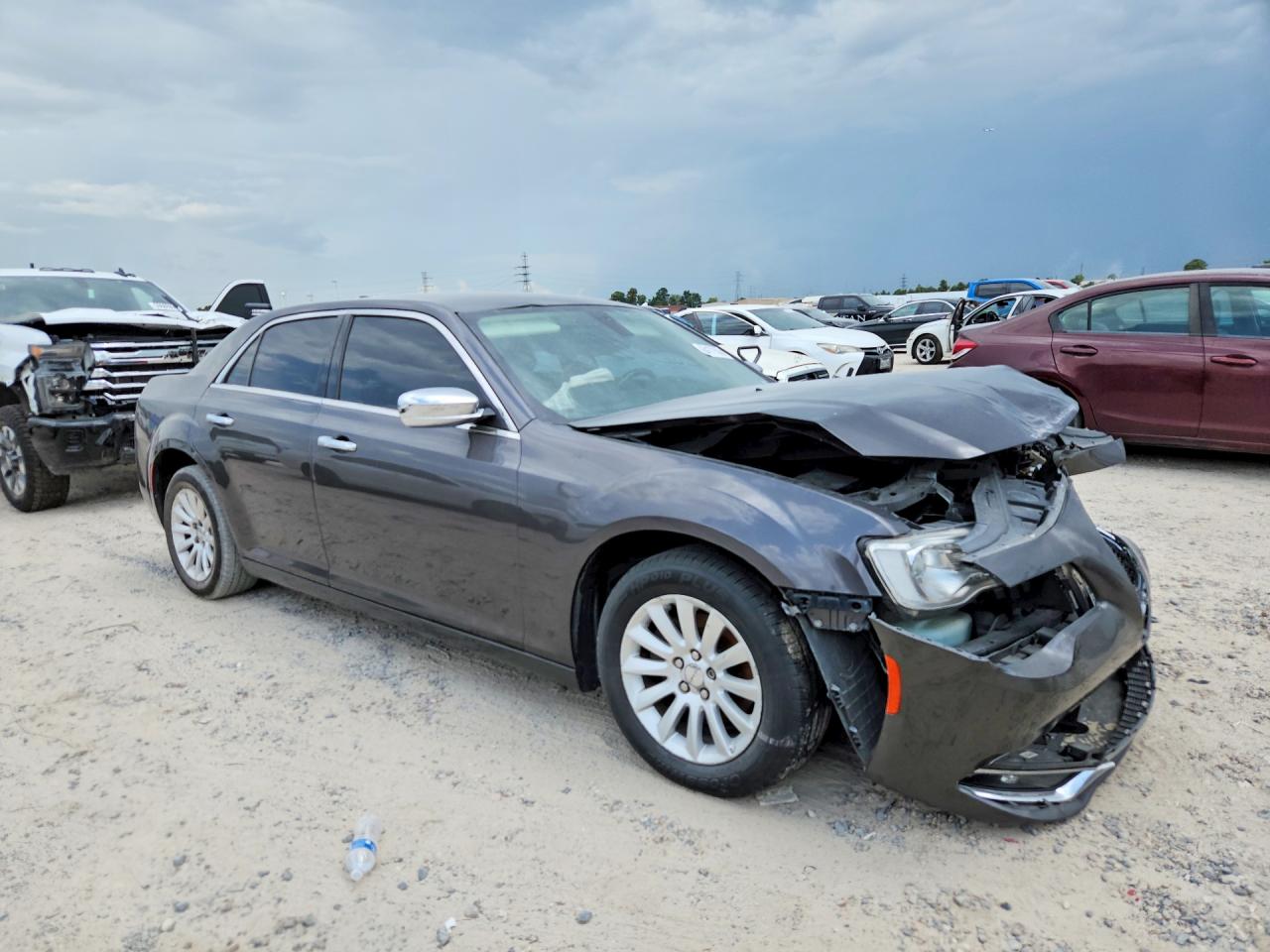 2018 Chrysler 300 Limited Gray vin: 2C3CCAEG3JH123390