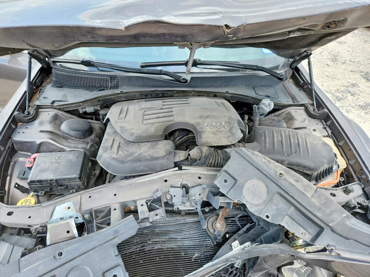 2018 Chrysler 300 Limited Gray vin: 2C3CCAEG3JH123390