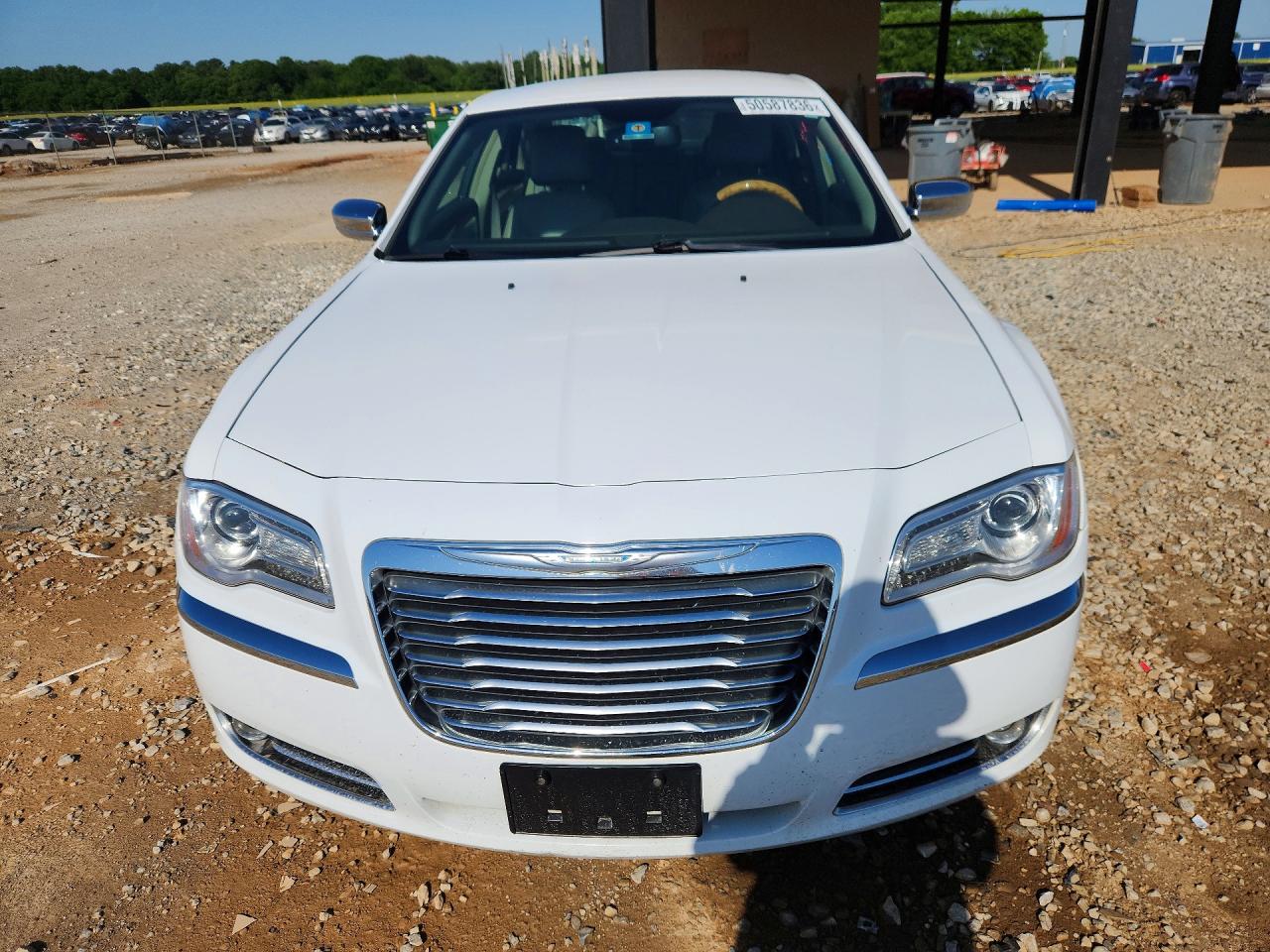 2014 Chrysler 300c White vin: 2C3CCAEG4EH379740