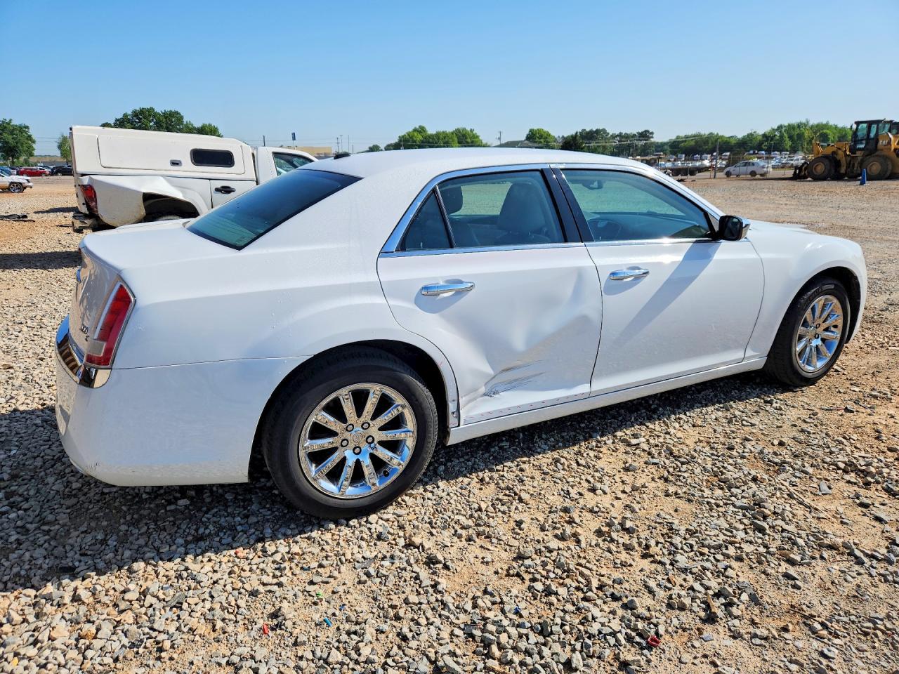 2014 Chrysler 300c White vin: 2C3CCAEG4EH379740