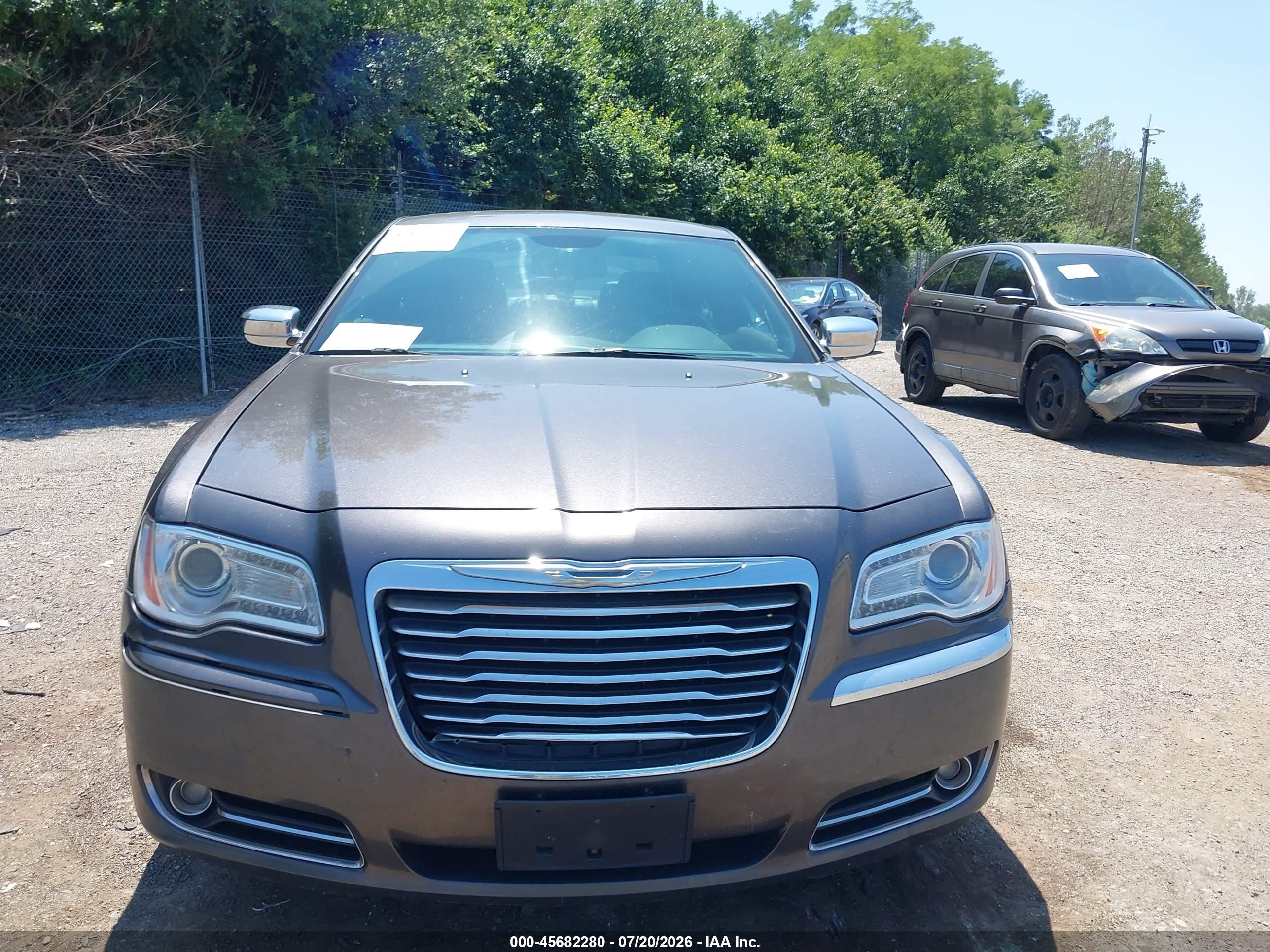 2014 Chrysler 300c   Brown vin: 2C3CCAEG5EH301807