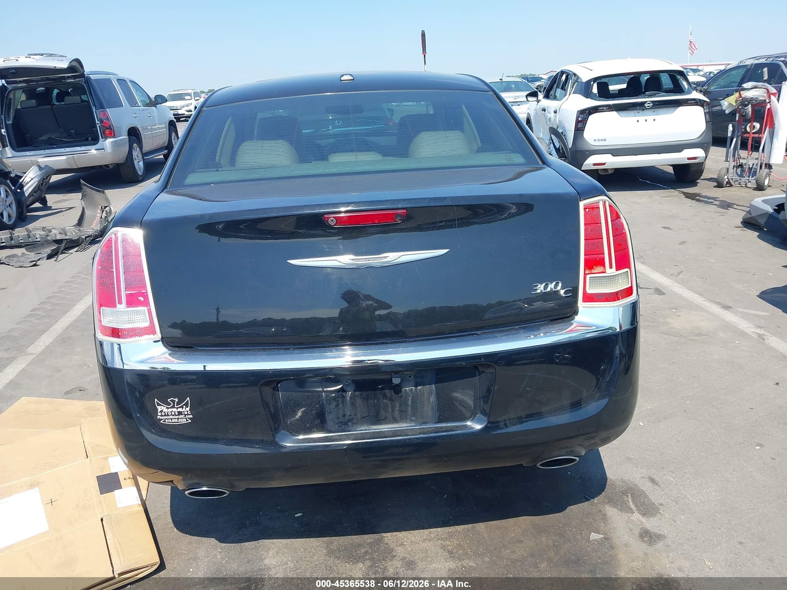 2014 Chrysler 300c   Black vin: 2C3CCAEG6EH230987