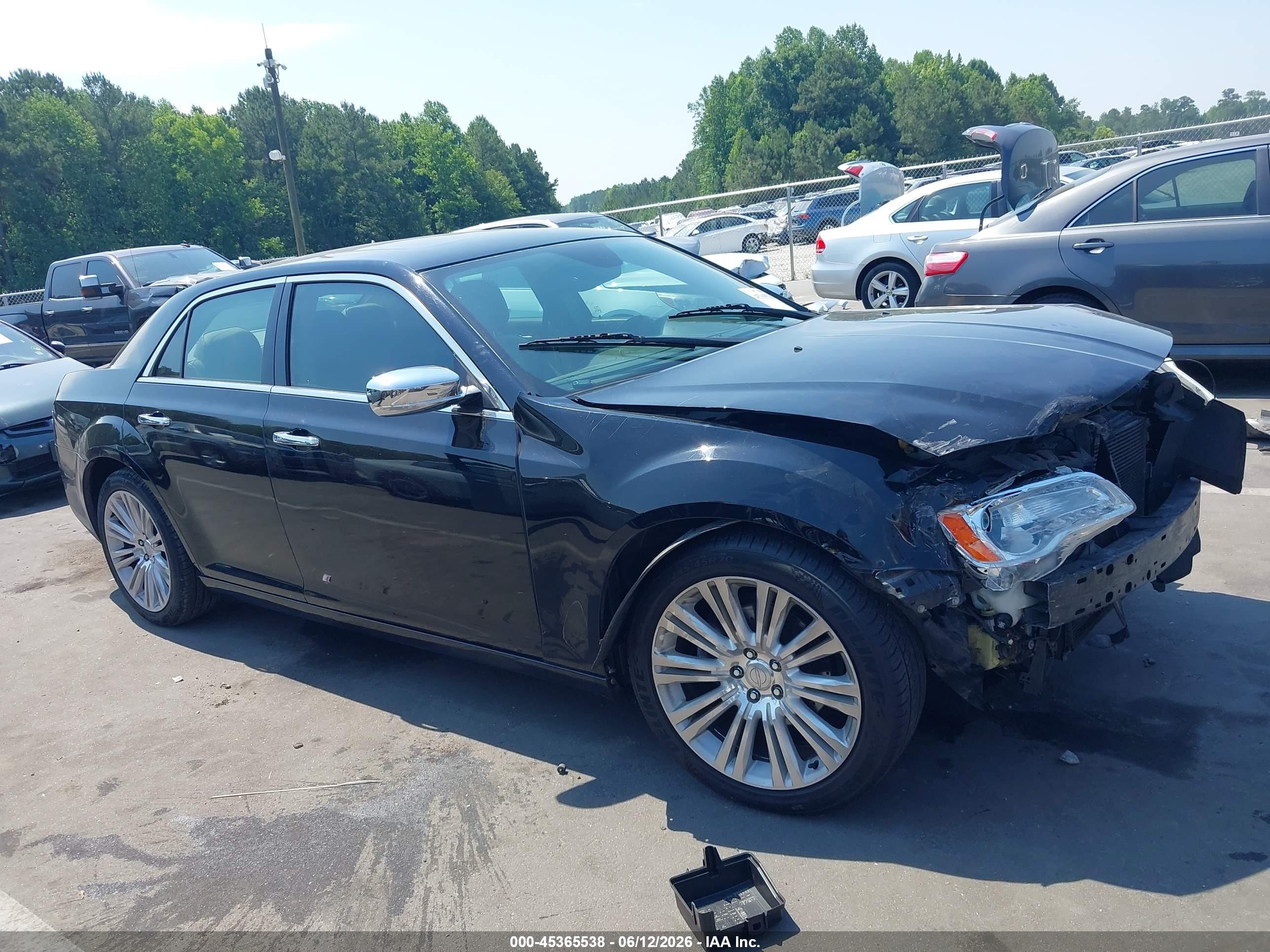 2014 Chrysler 300c   Black vin: 2C3CCAEG6EH230987