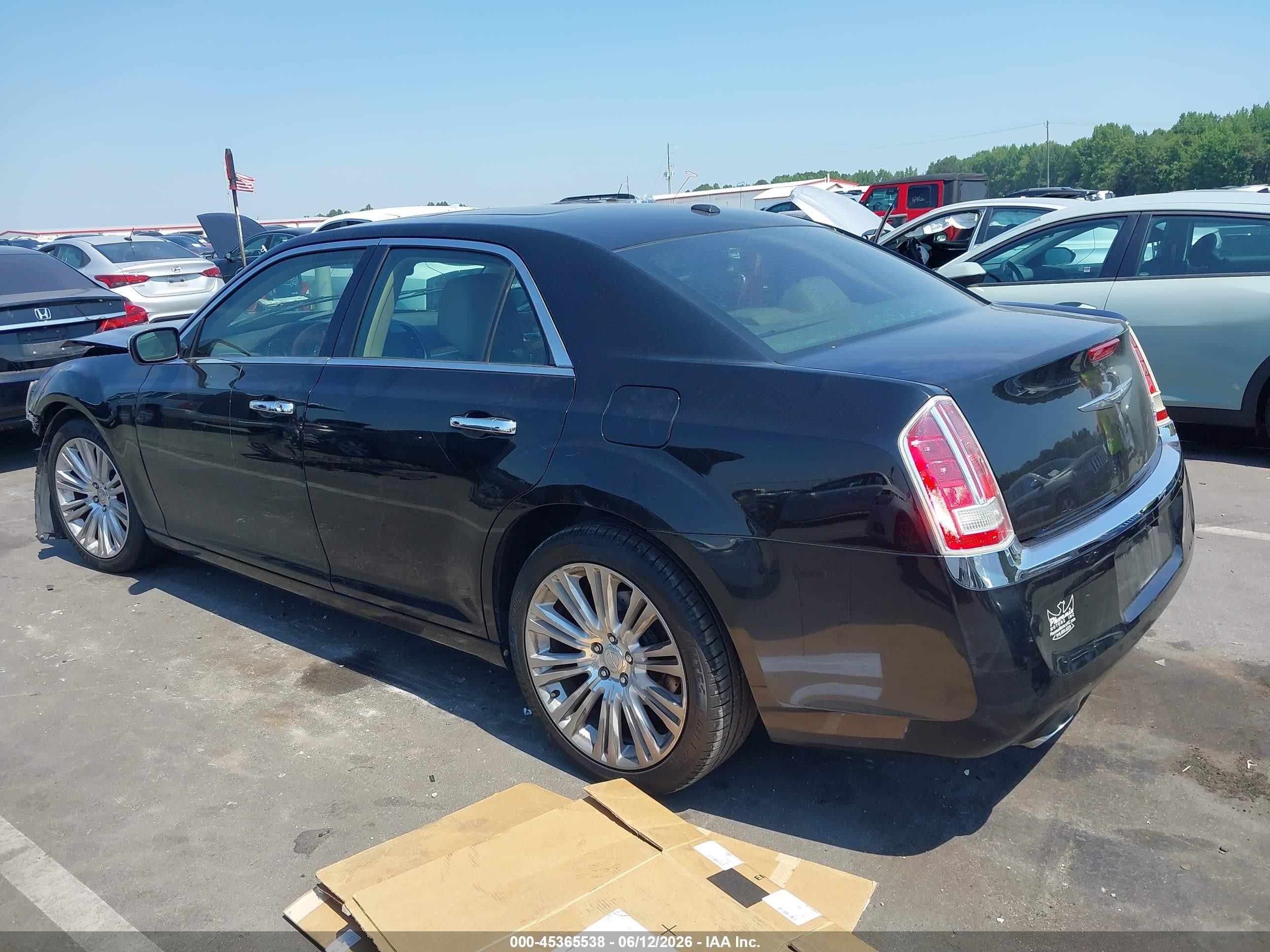 2014 Chrysler 300c   Black vin: 2C3CCAEG6EH230987