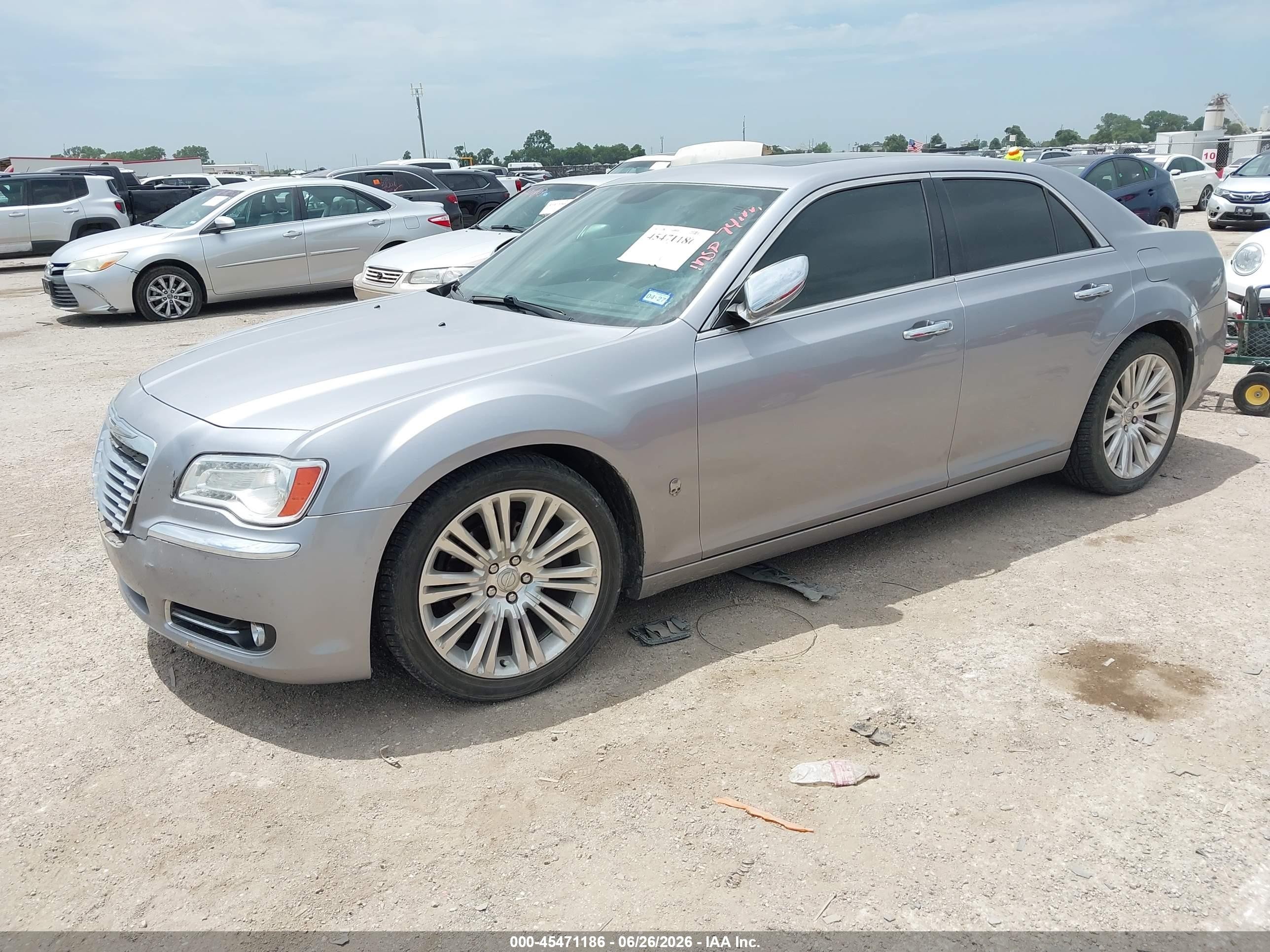 2013 Chrysler 300c   Silver vin: 2C3CCAEG7DH660798