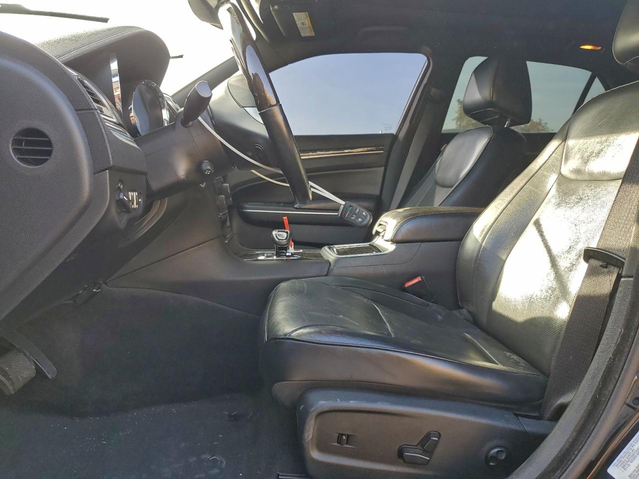 2013 Chrysler 300c Черный vin: 2C3CCAEG8DH520338