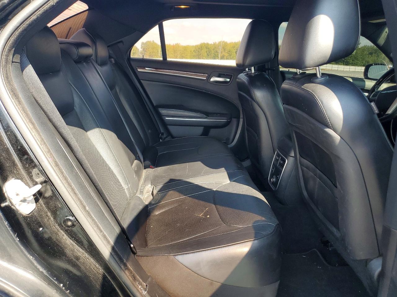 2014 Chrysler 300c Black vin: 2C3CCAEG8EH164376