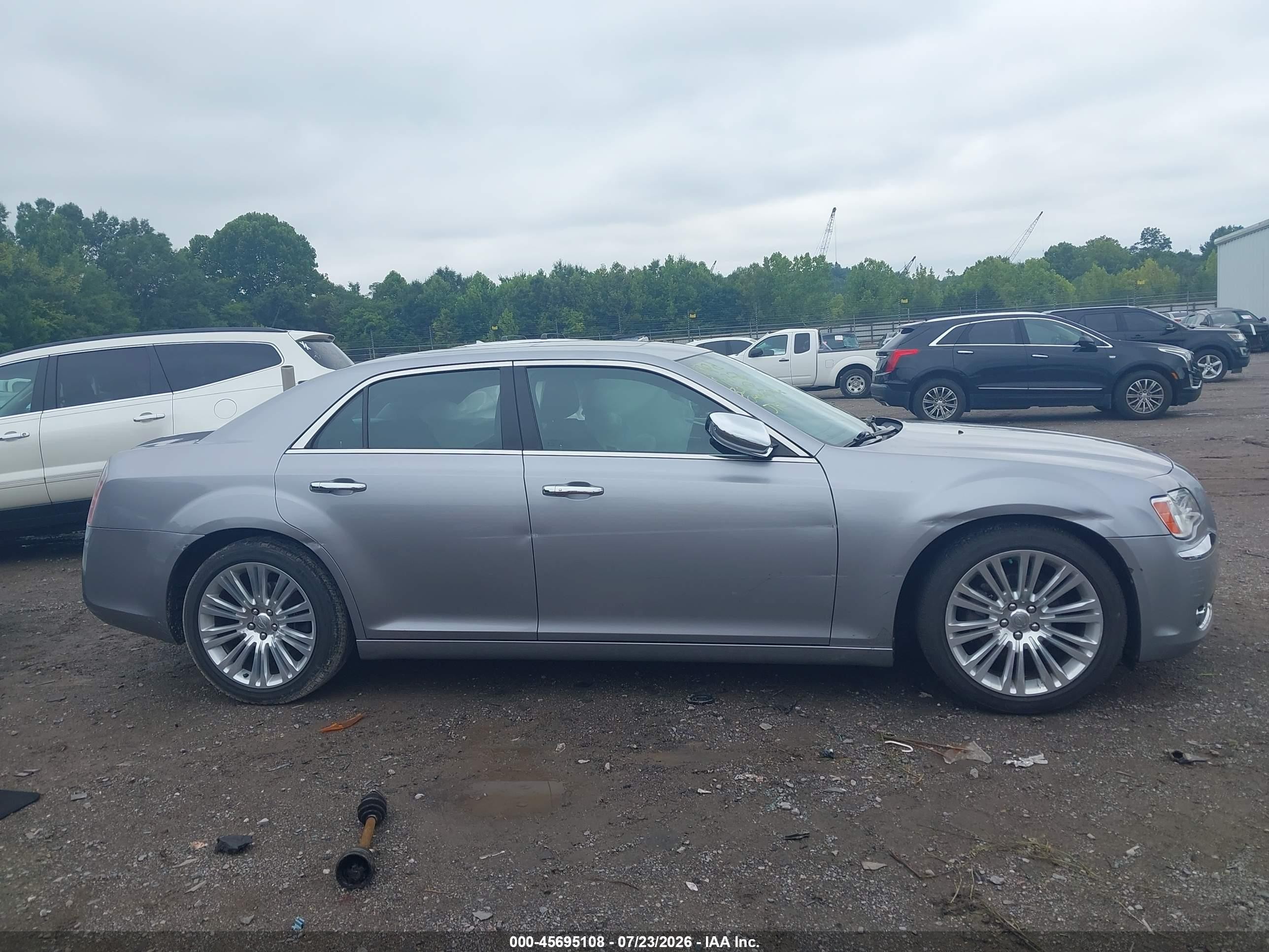 2014 Chrysler 300c   Gray vin: 2C3CCAEG8EH230991