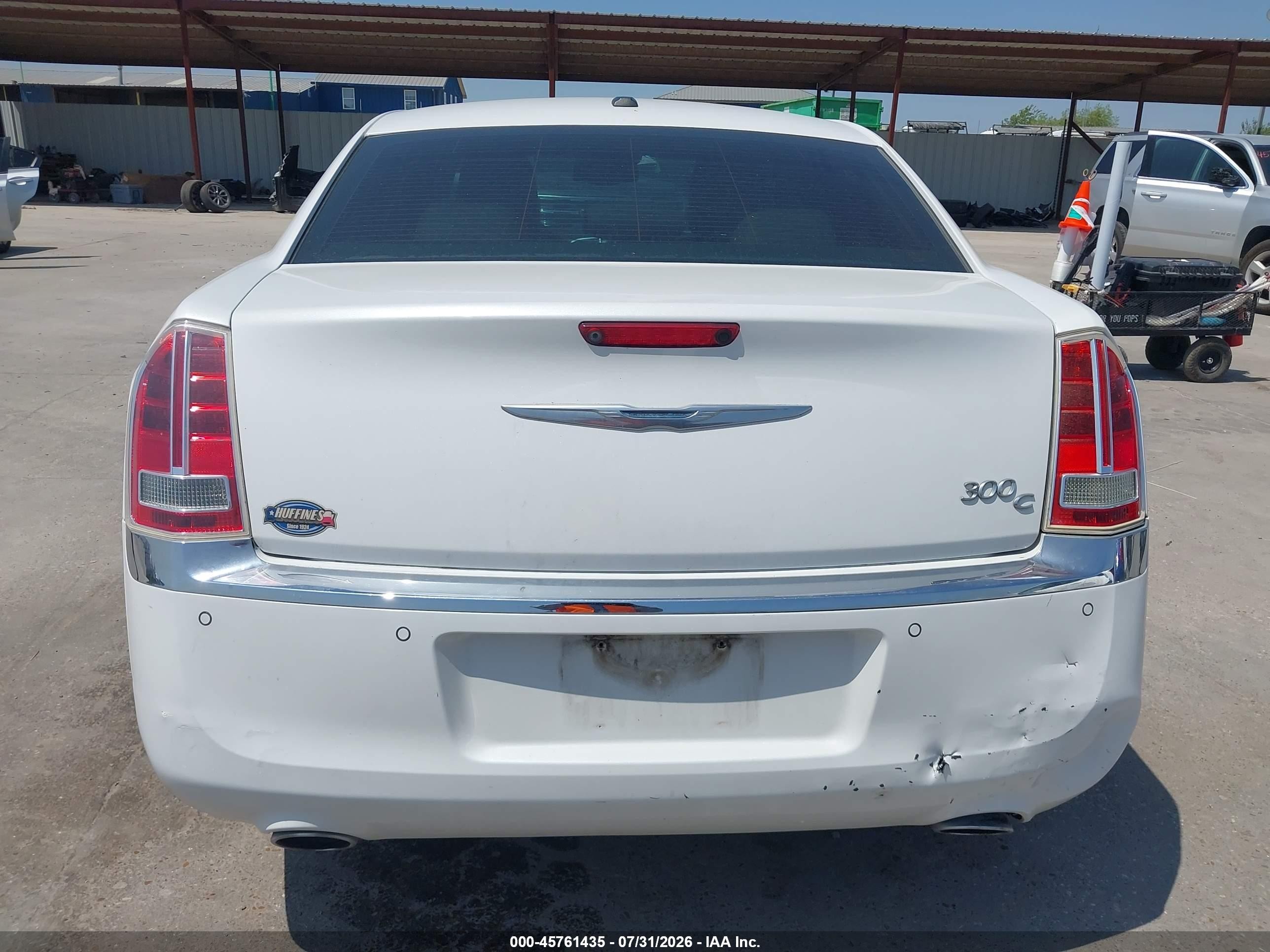 2014 Chrysler 300c   White vin: 2C3CCAEG9EH165066