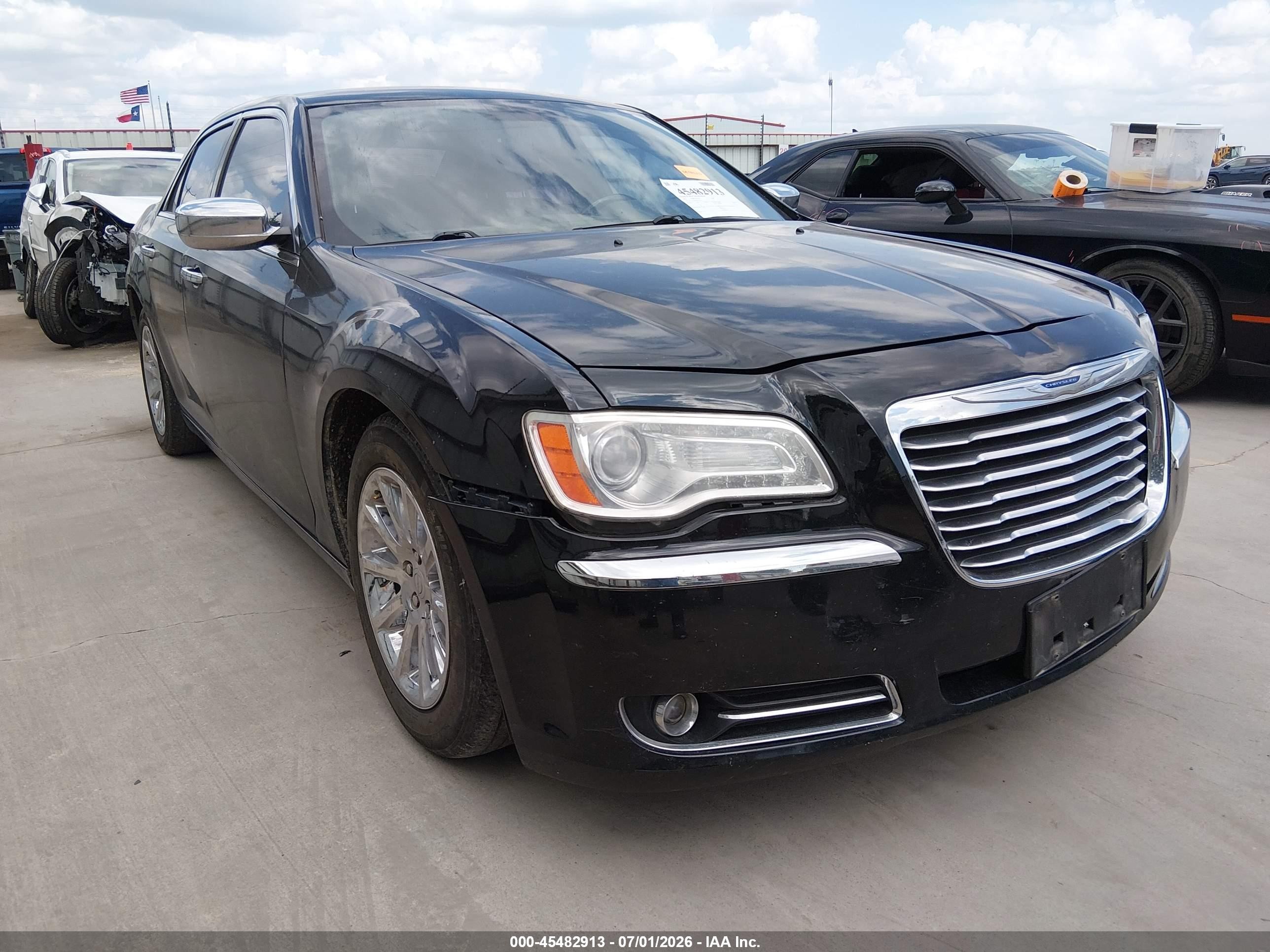2014 Chrysler 300c   Black vin: 2C3CCAEG9EH379751
