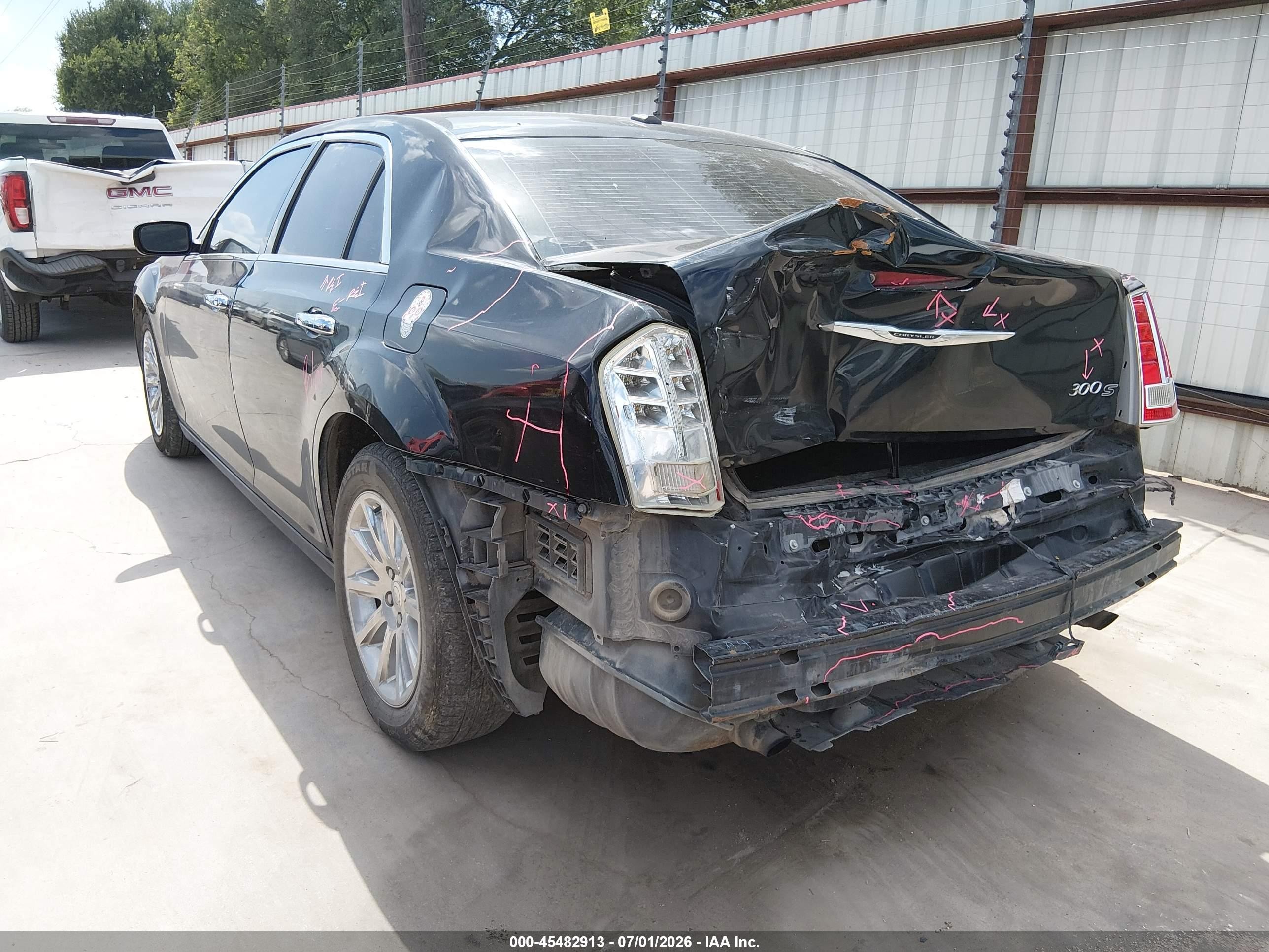 2014 Chrysler 300c   Black vin: 2C3CCAEG9EH379751