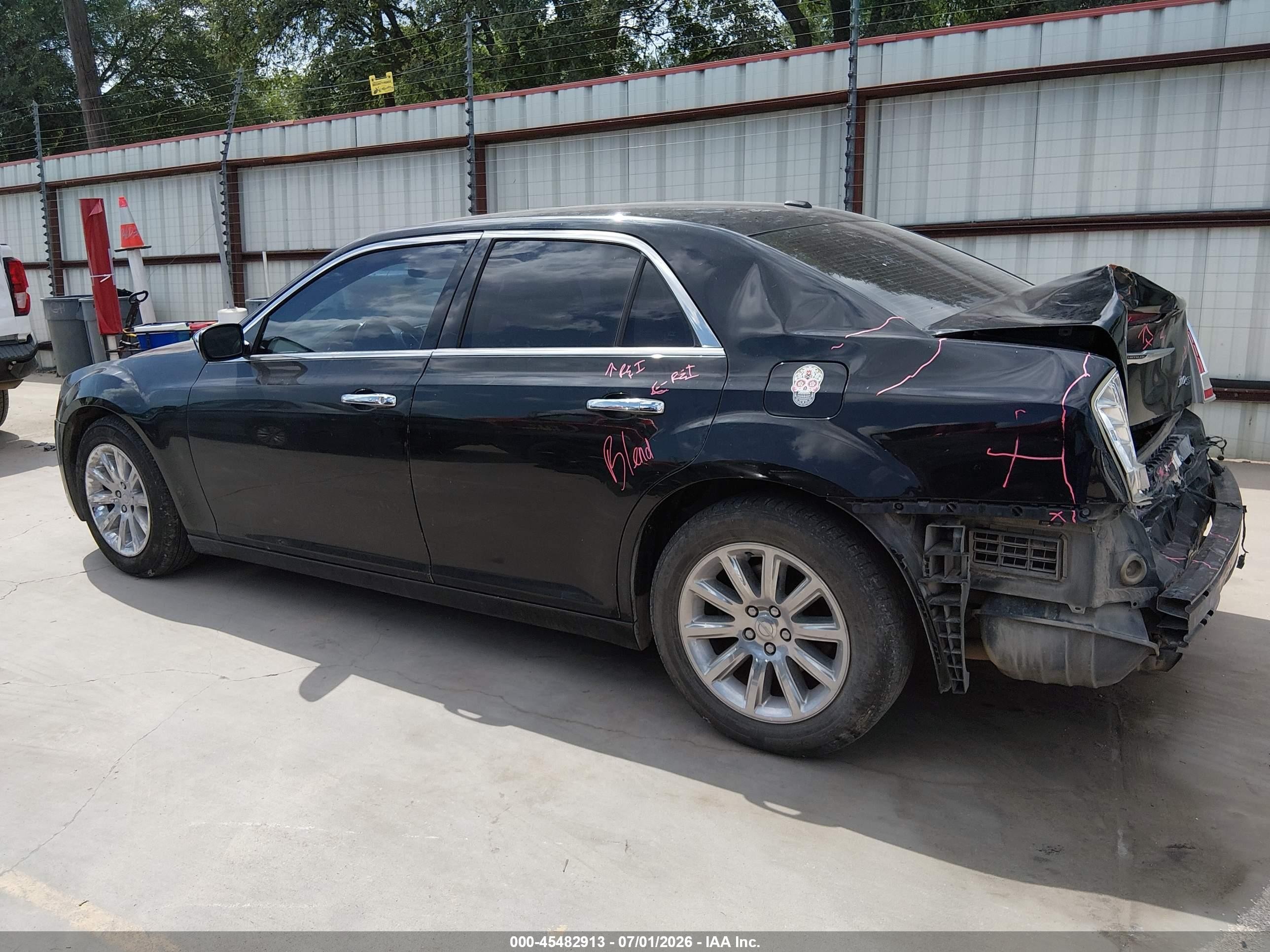 2014 Chrysler 300c   Black vin: 2C3CCAEG9EH379751