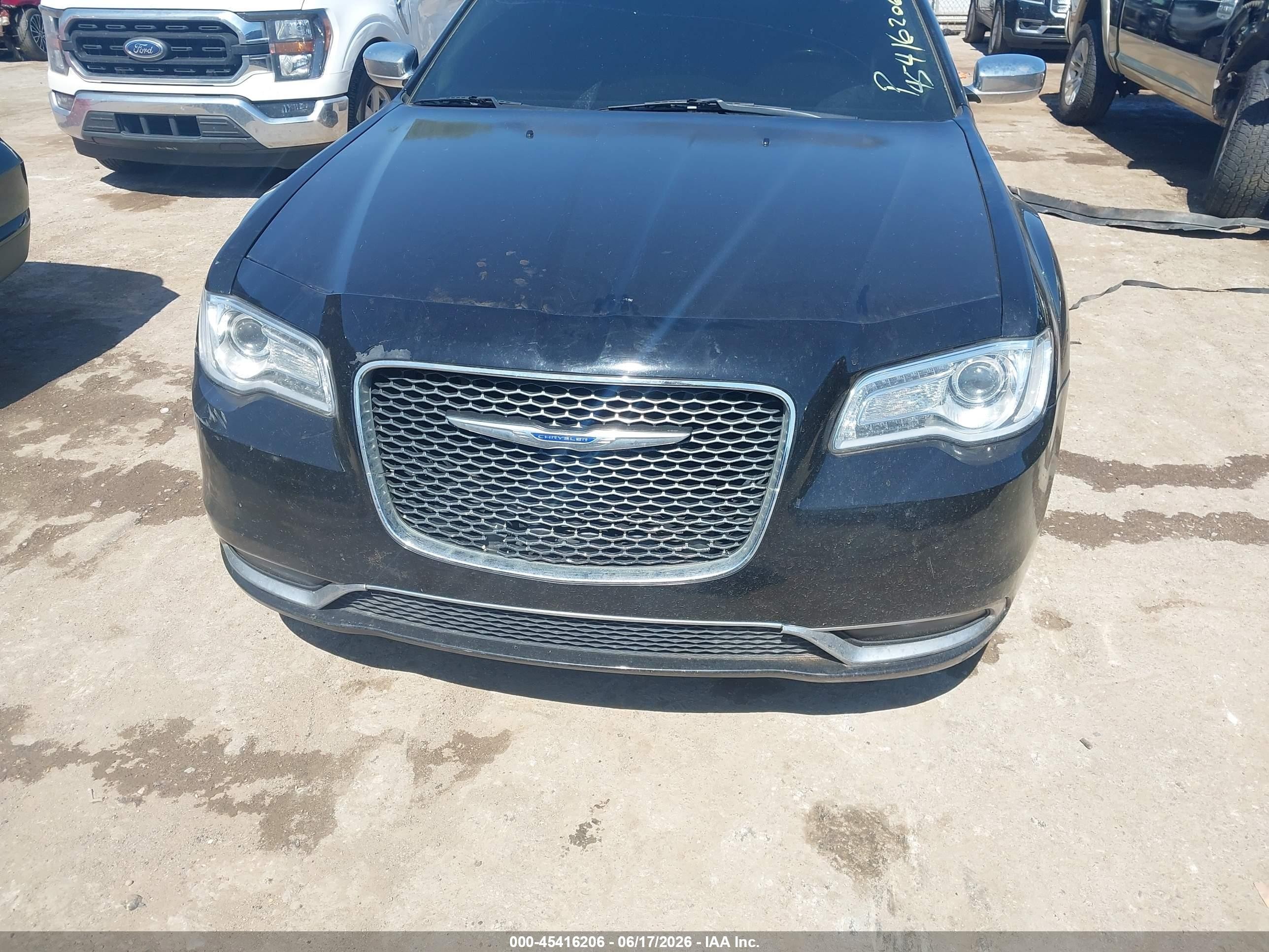 2015 Chrysler 300c   Black vin: 2C3CCAEGXFH779920