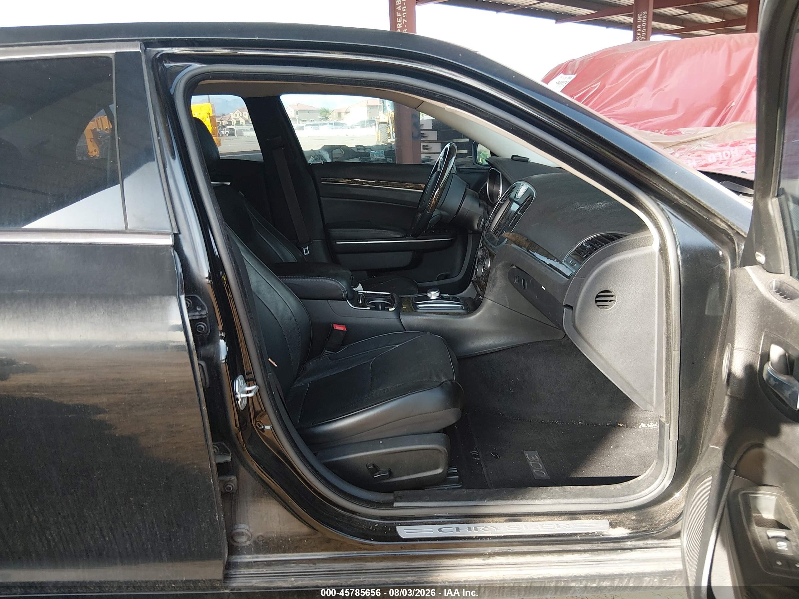2015 Chrysler 300c   Black vin: 2C3CCAEGXFH807604