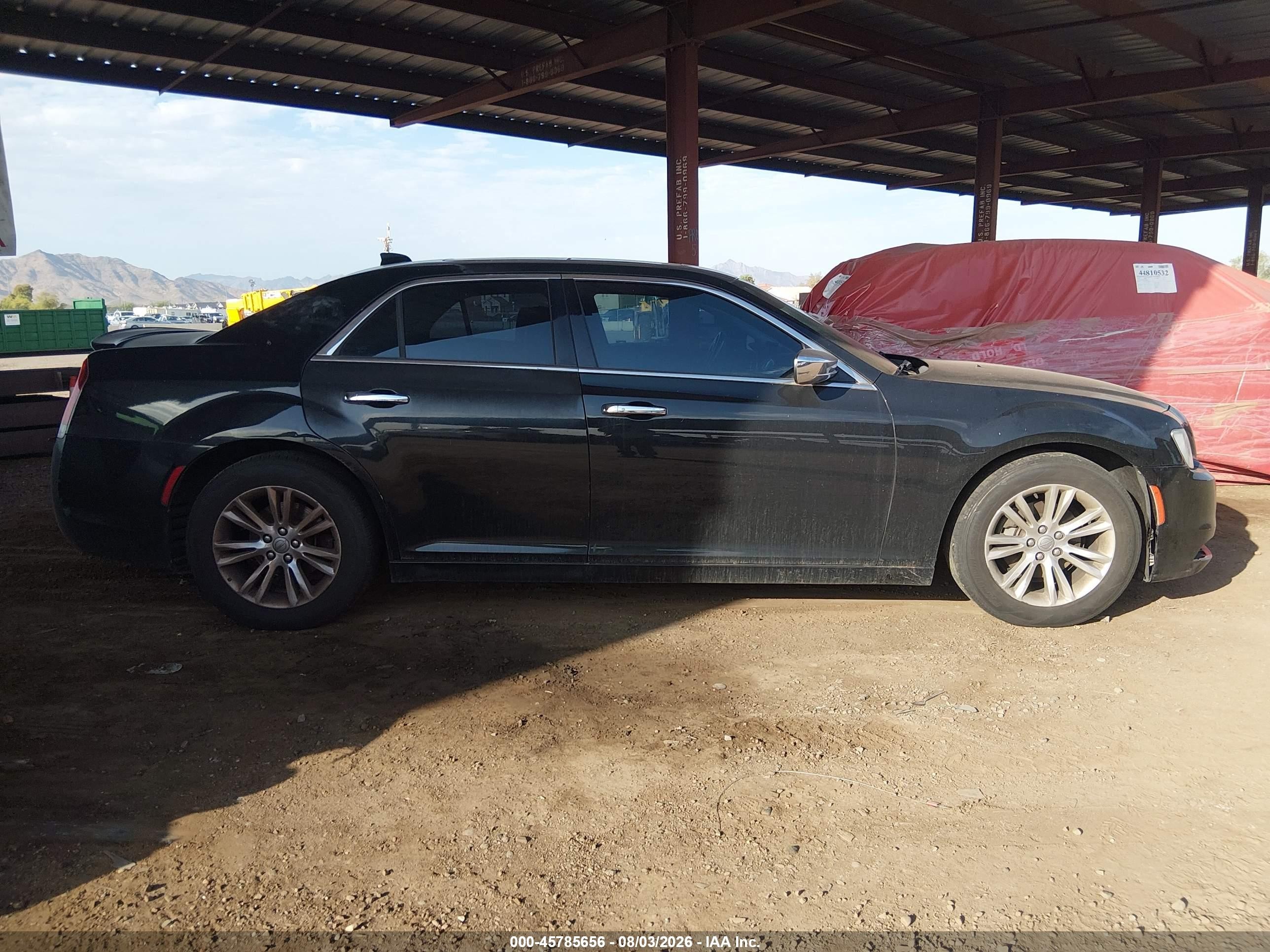 2015 Chrysler 300c   Black vin: 2C3CCAEGXFH807604