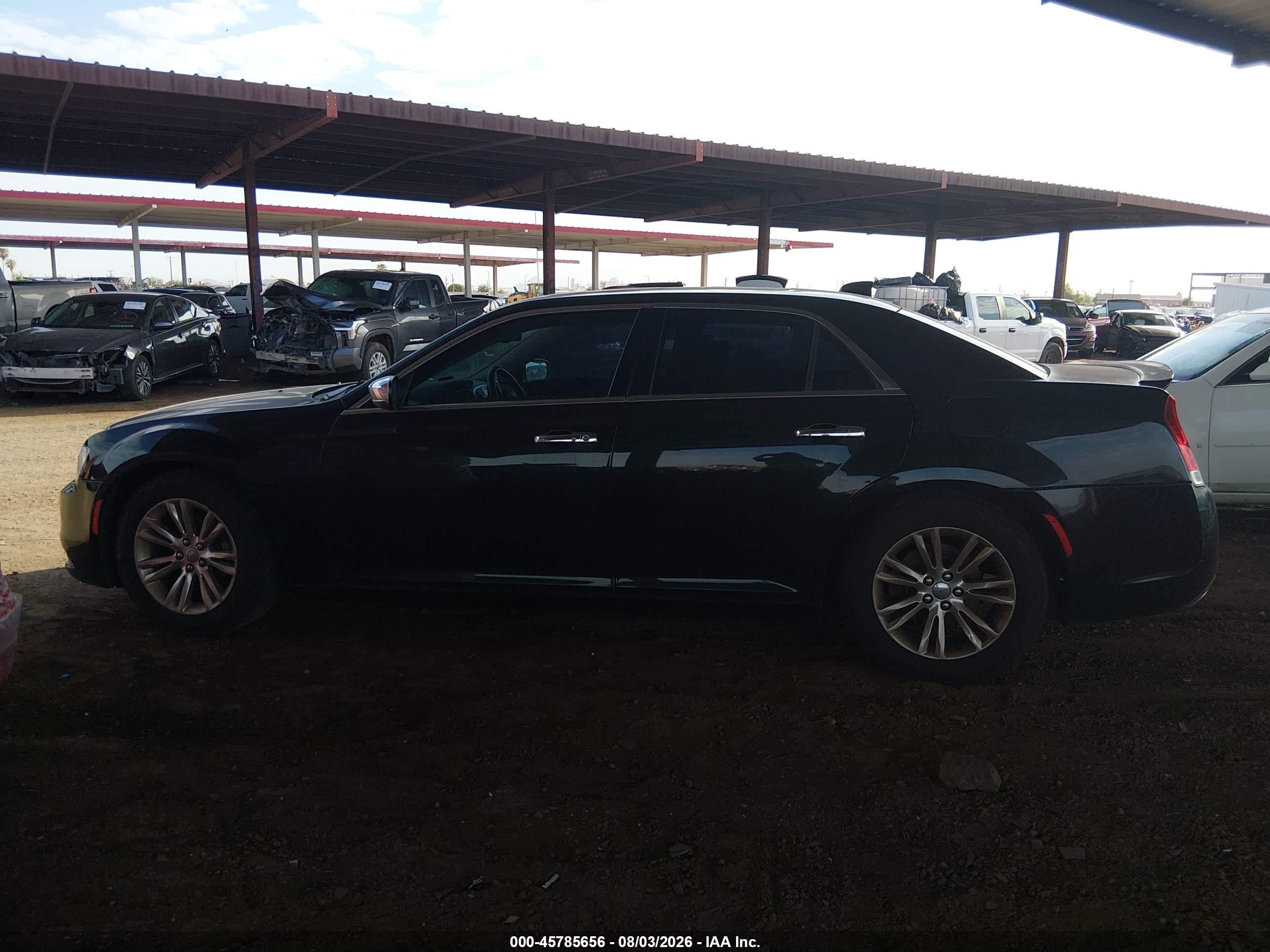 2015 Chrysler 300c   Black vin: 2C3CCAEGXFH807604
