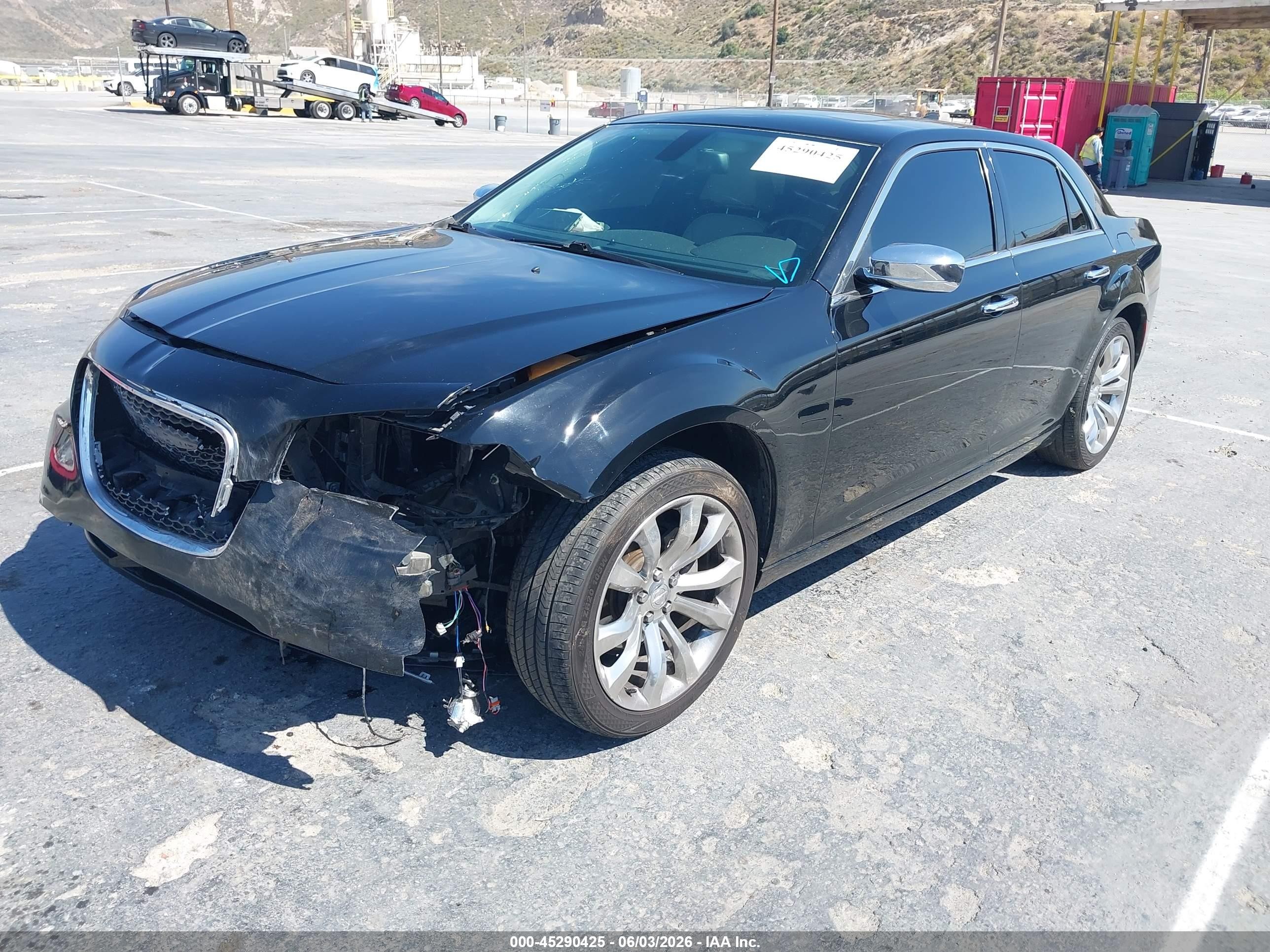 2015 Chrysler 300c   Black vin: 2C3CCAEGXFH893982