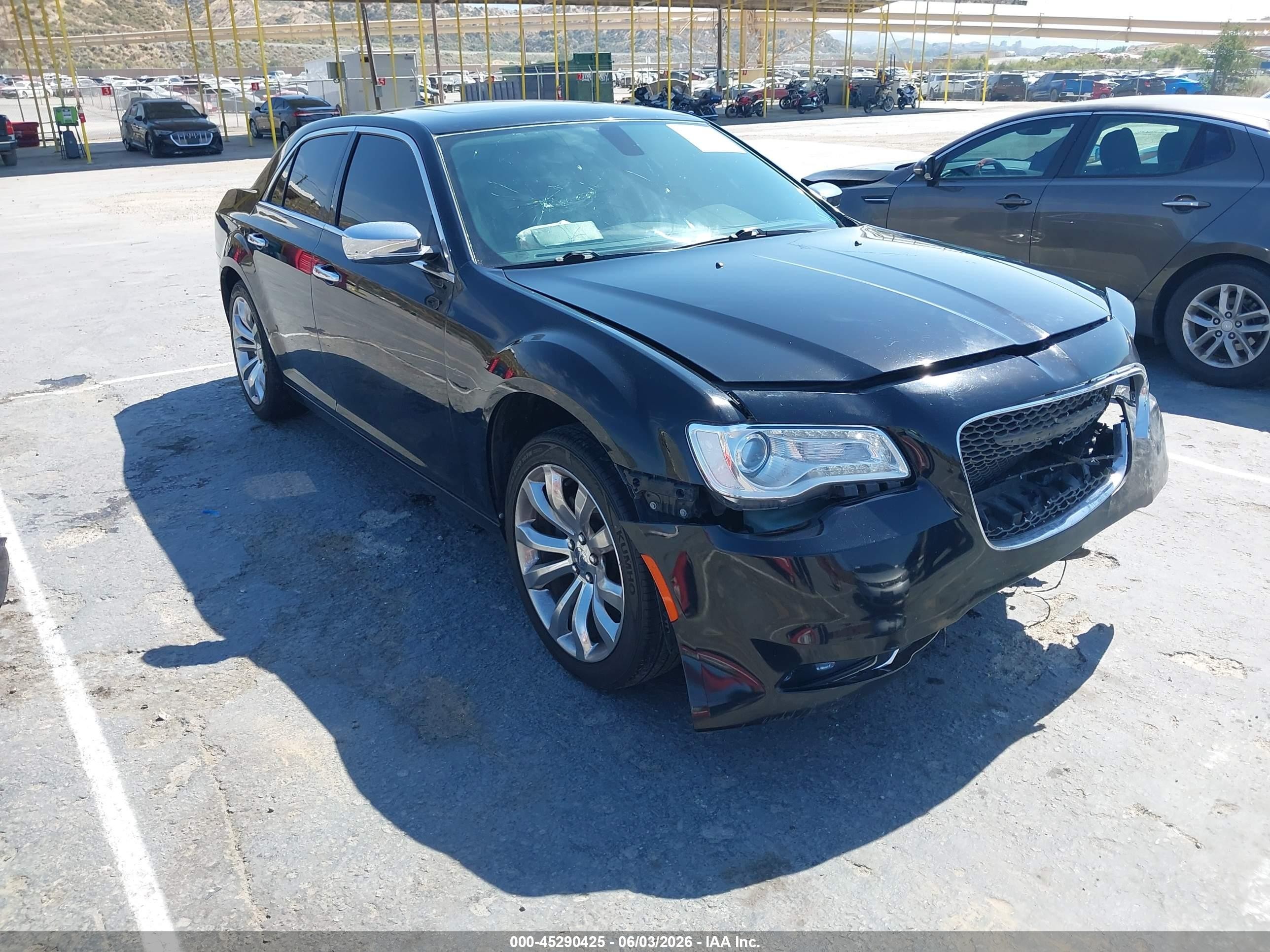 2015 Chrysler 300c   Black vin: 2C3CCAEGXFH893982