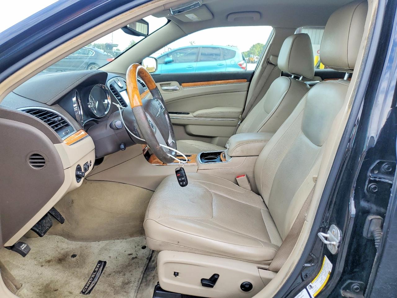 2013 Chrysler 300c Black vin: 2C3CCAET0DH674085