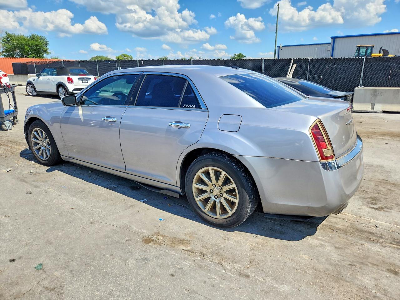 2014 Chrysler 300c Silver vin: 2C3CCAET0EH118263