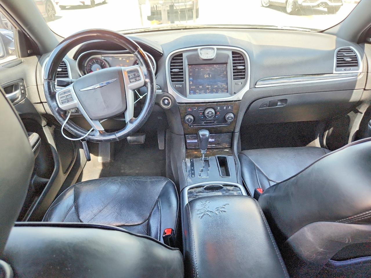 2014 Chrysler 300c Silver vin: 2C3CCAET0EH118263