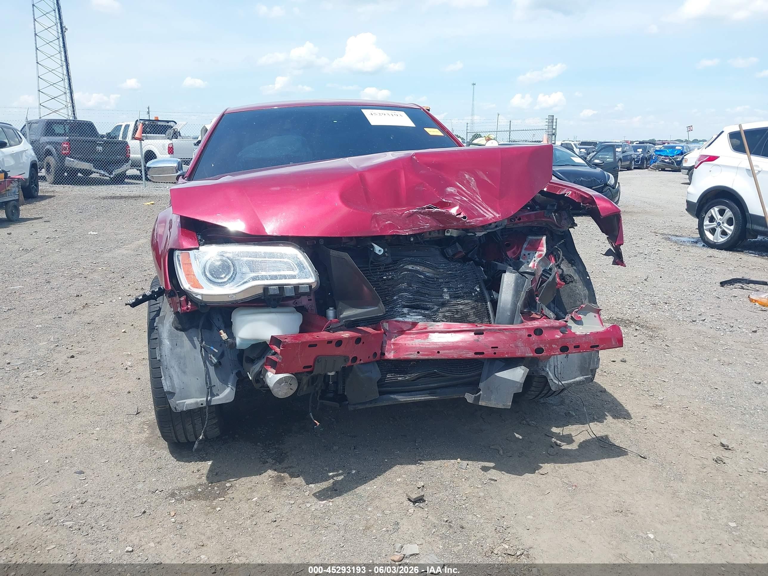 2014 Chrysler 300c   Maroon vin: 2C3CCAET0EH321167