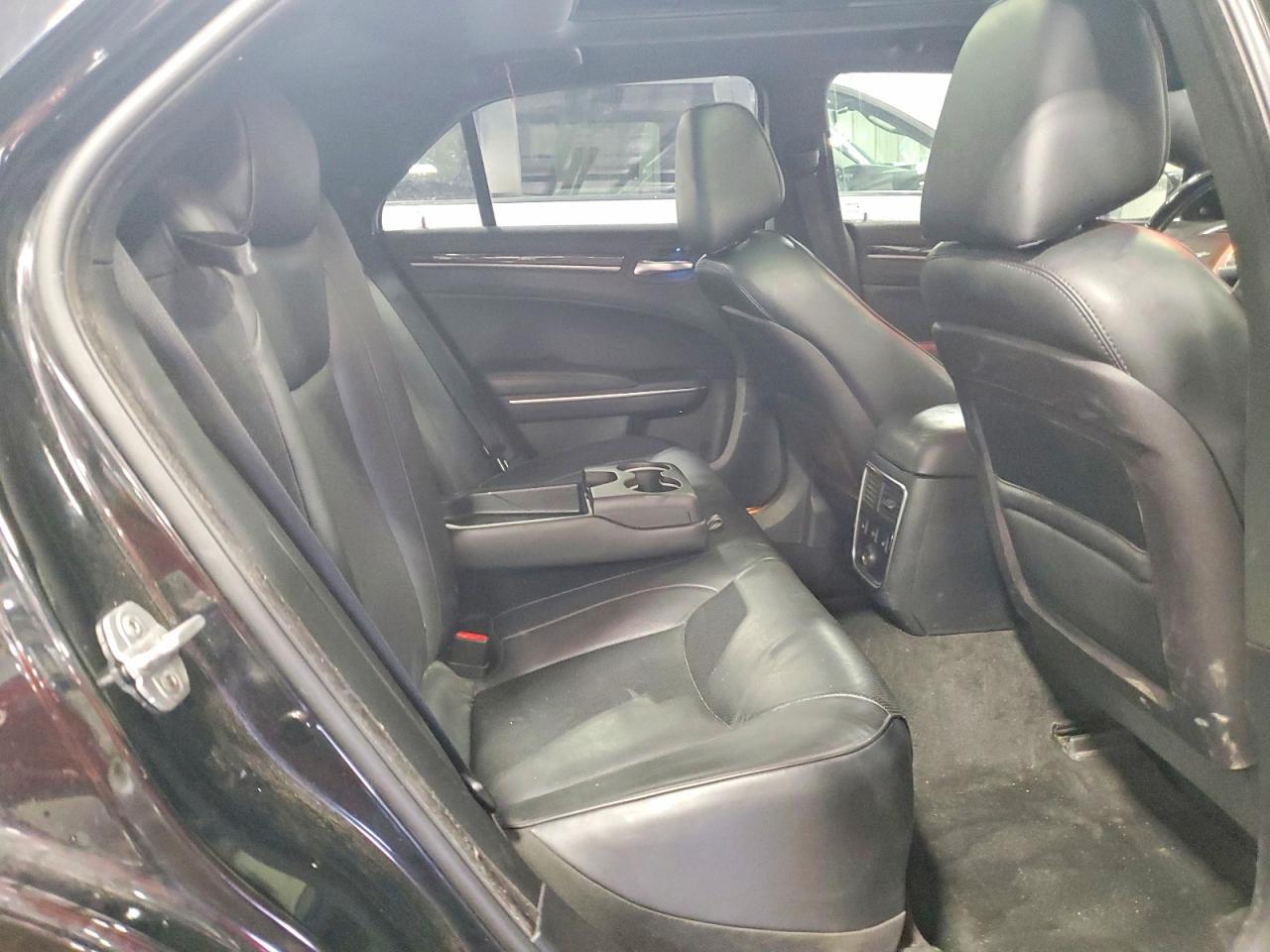 2012 Chrysler 300c Black vin: 2C3CCAET1CH104109