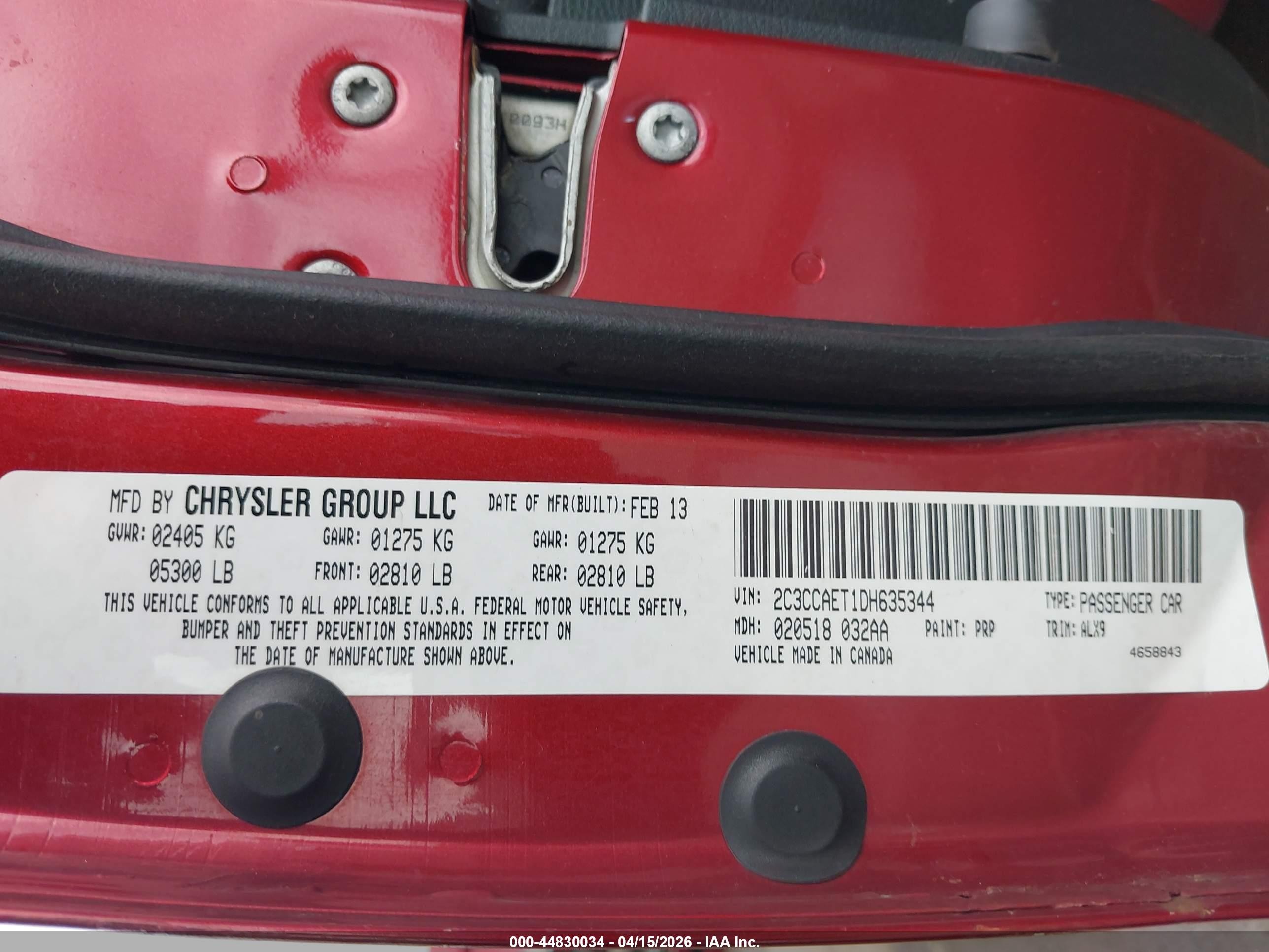 2013 Chrysler 300c   Red vin: 2C3CCAET1DH635344
