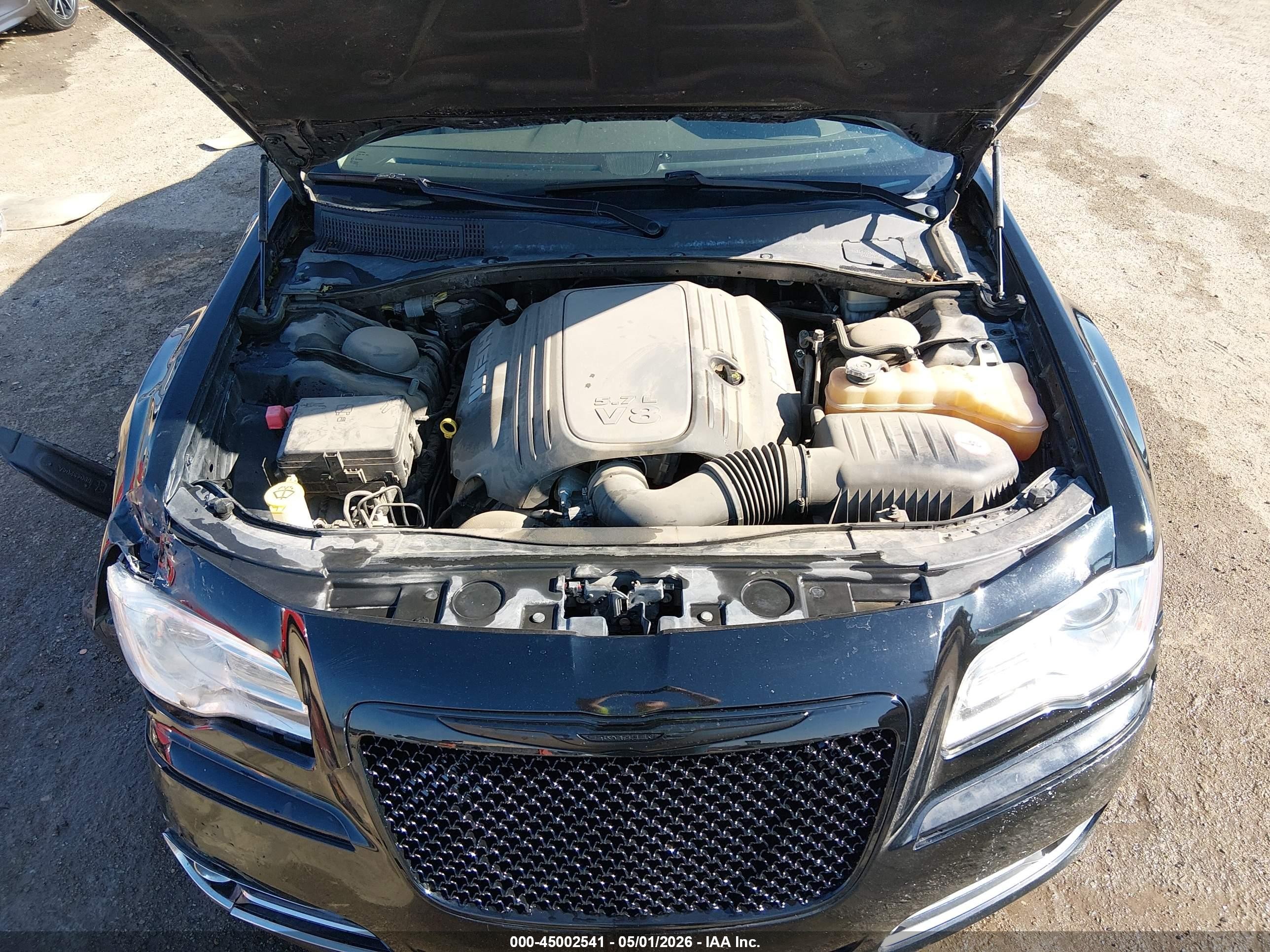 2014 Chrysler 300c   Black vin: 2C3CCAET1EH173384