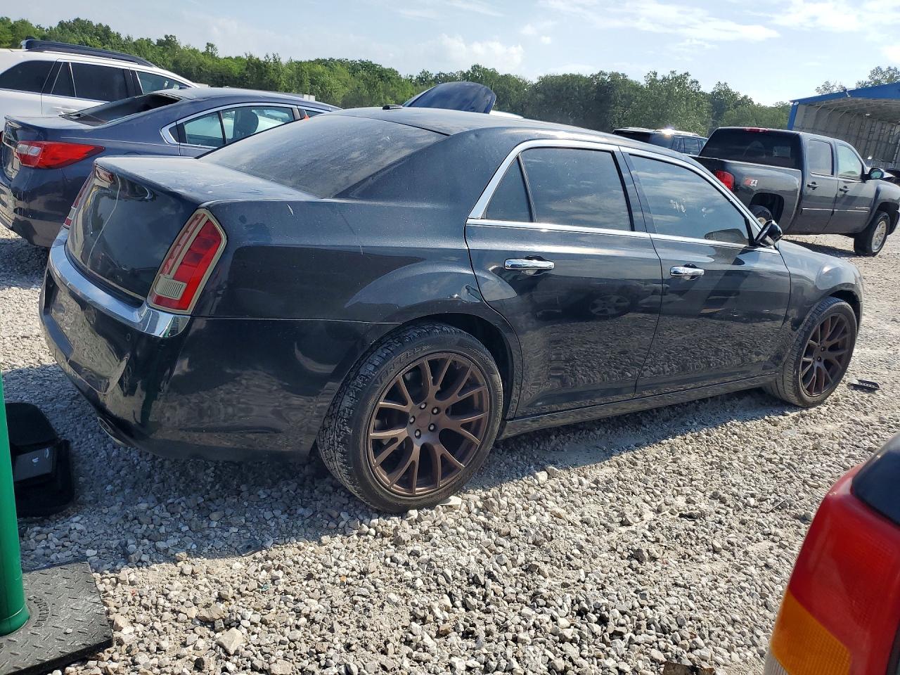 2013 Chrysler 300c Black vin: 2C3CCAET2DH731578