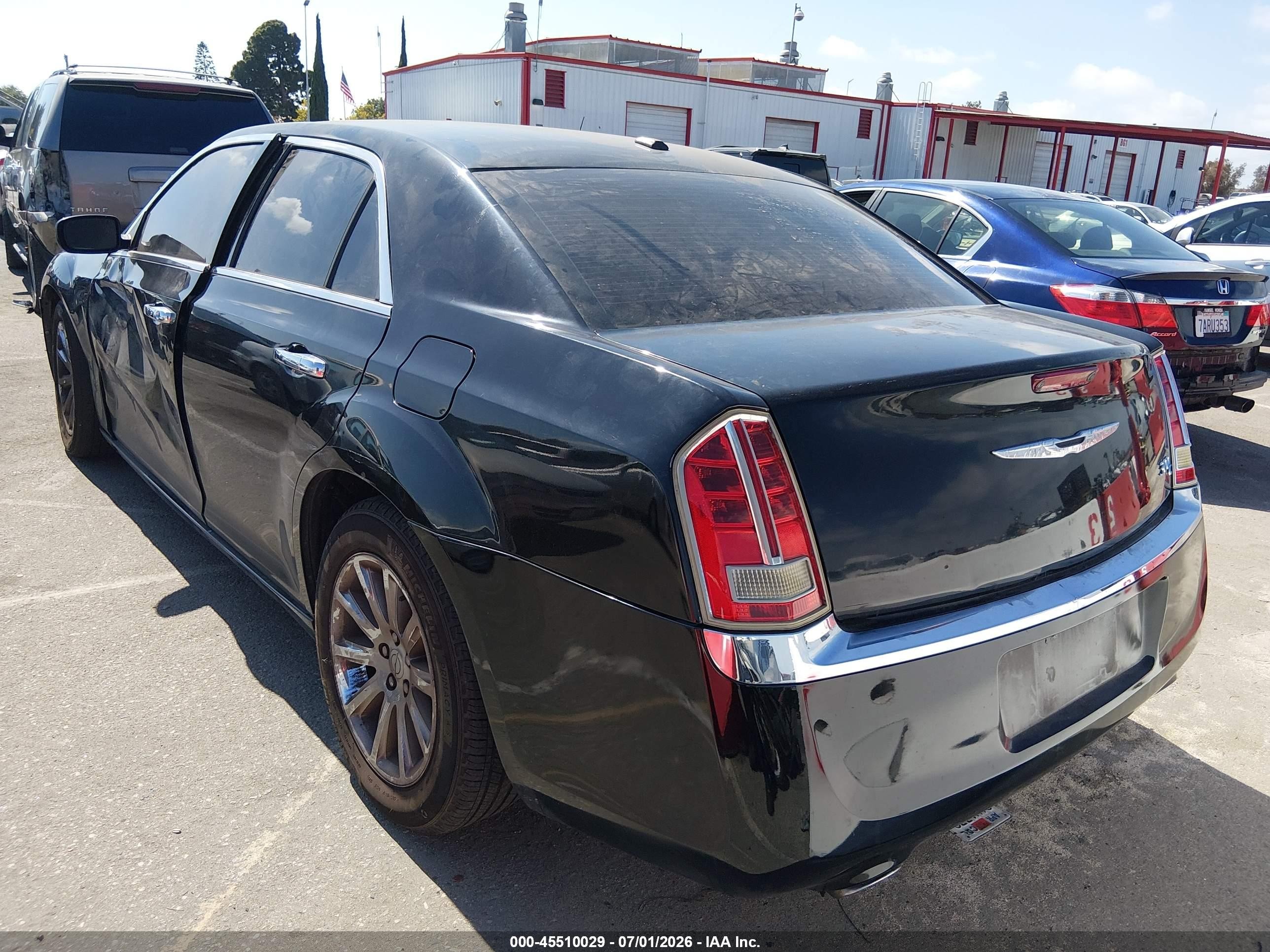 2014 Chrysler 300c   Черный vin: 2C3CCAET2EH217005