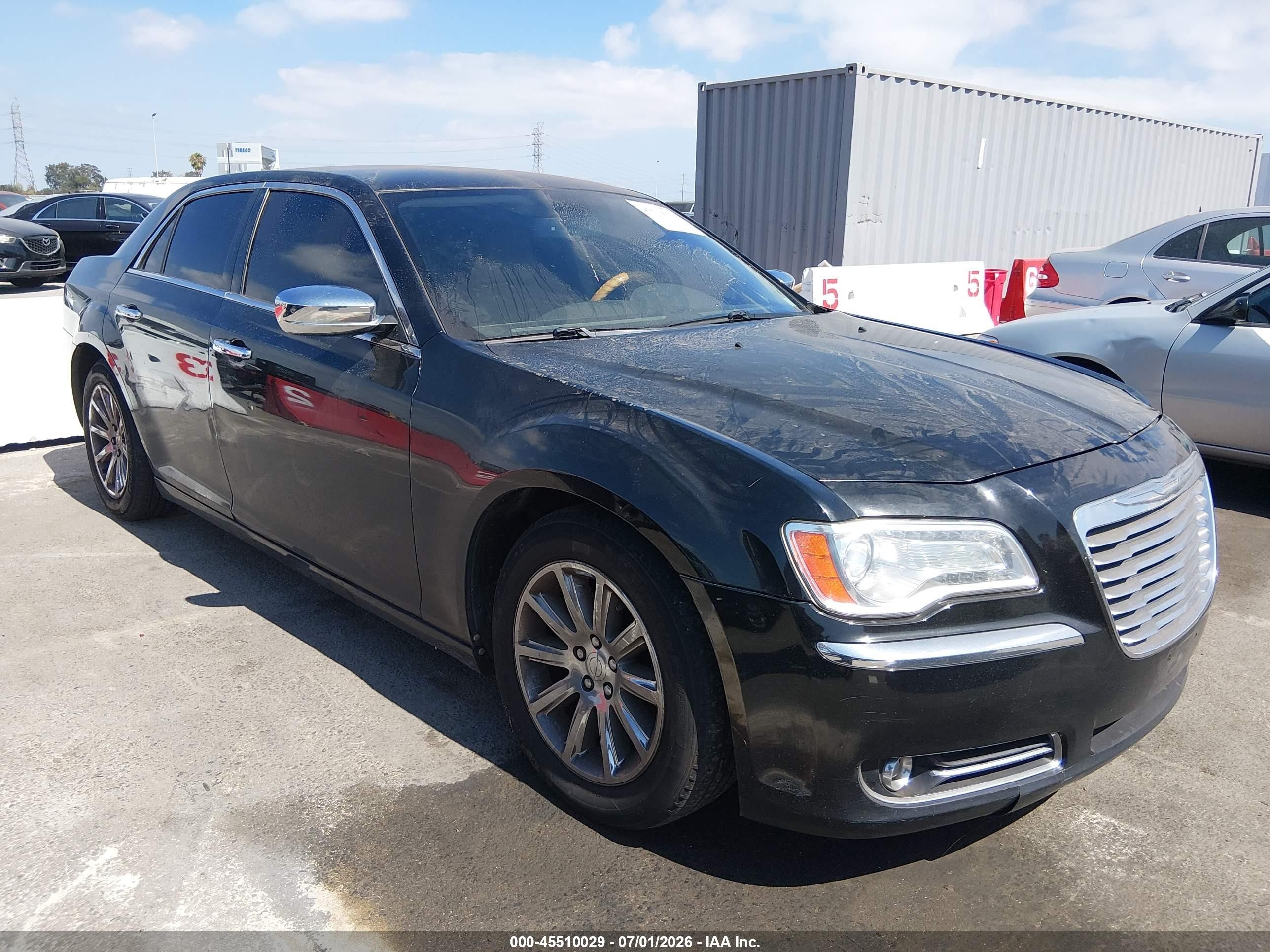 2014 Chrysler 300c   Black vin: 2C3CCAET2EH217005